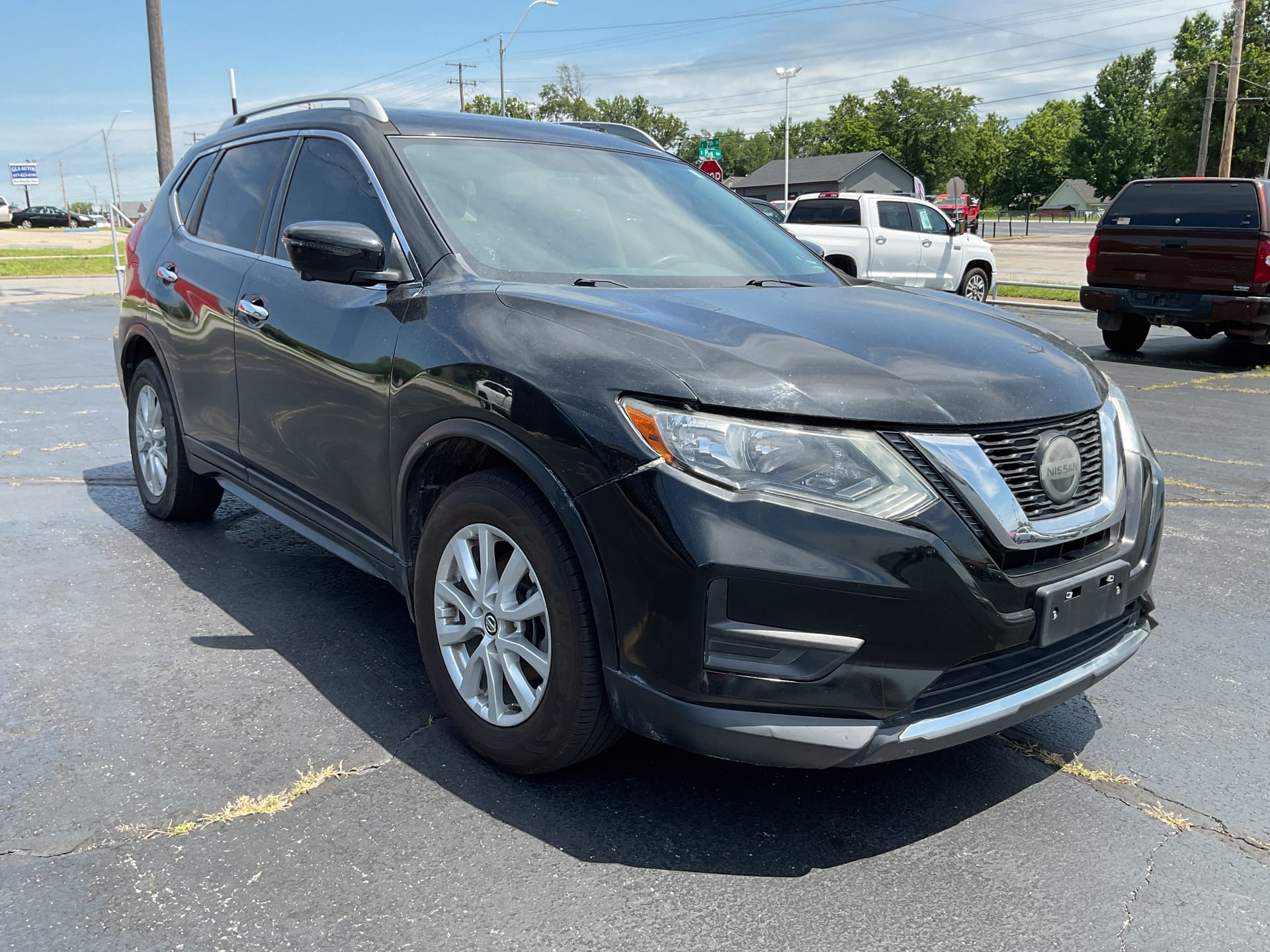 2018 NISSAN ROGUE - Gallery Image