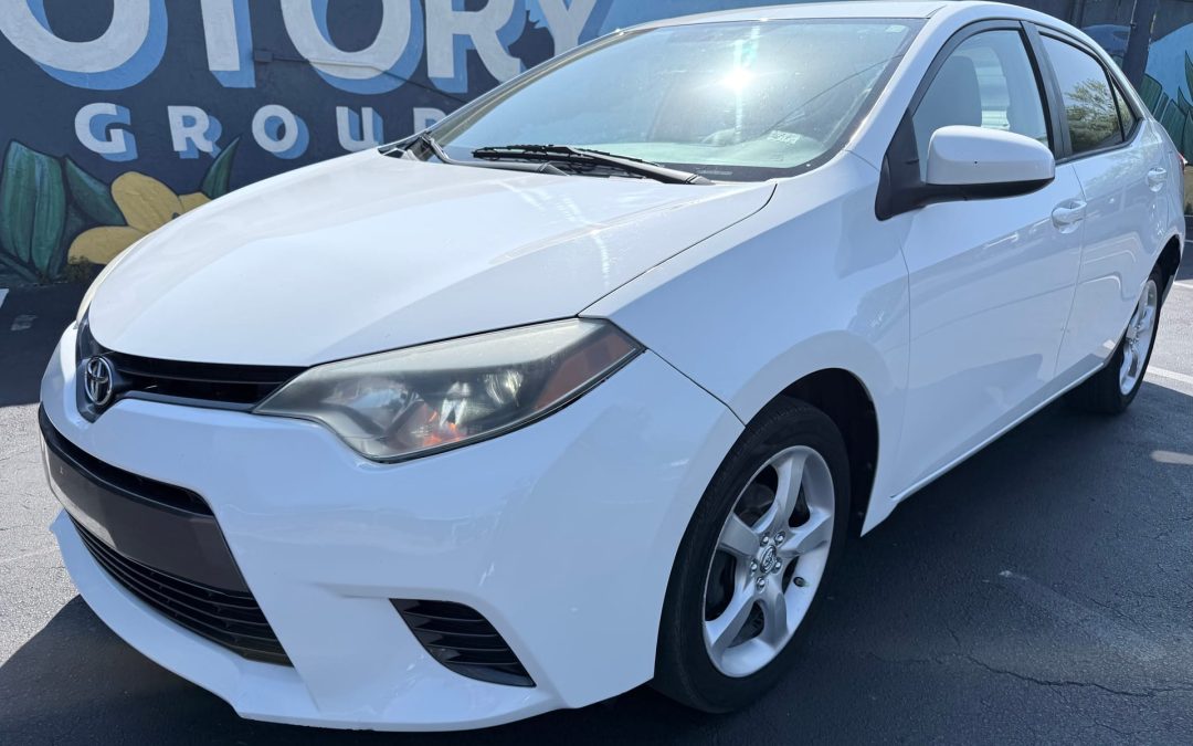 2019 TOYOTA COROLLA