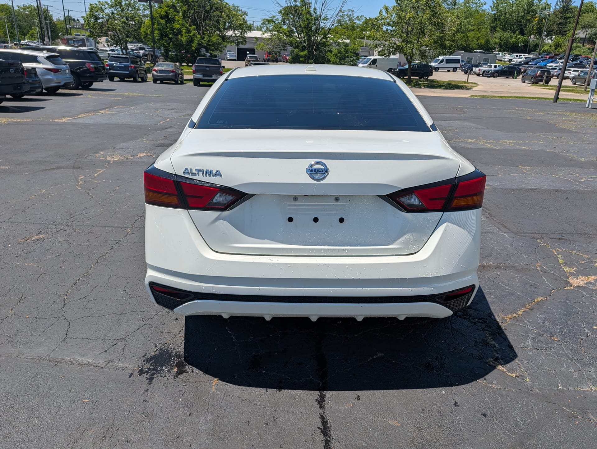 2019 NISSAN ALTIMA - Gallery Image