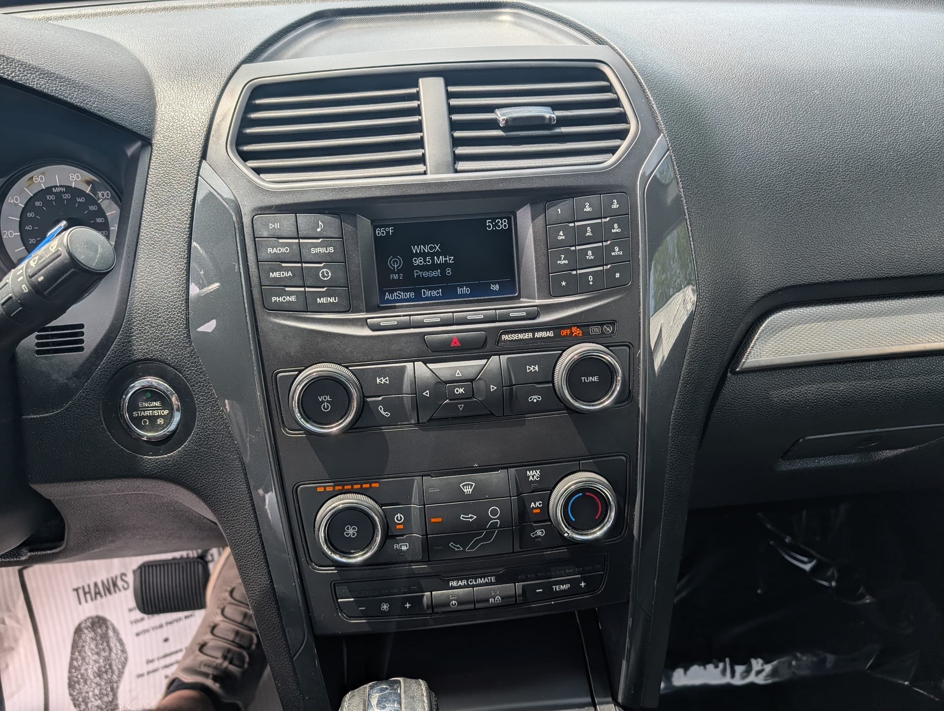 2018 FORD EXPLORER - Gallery Image