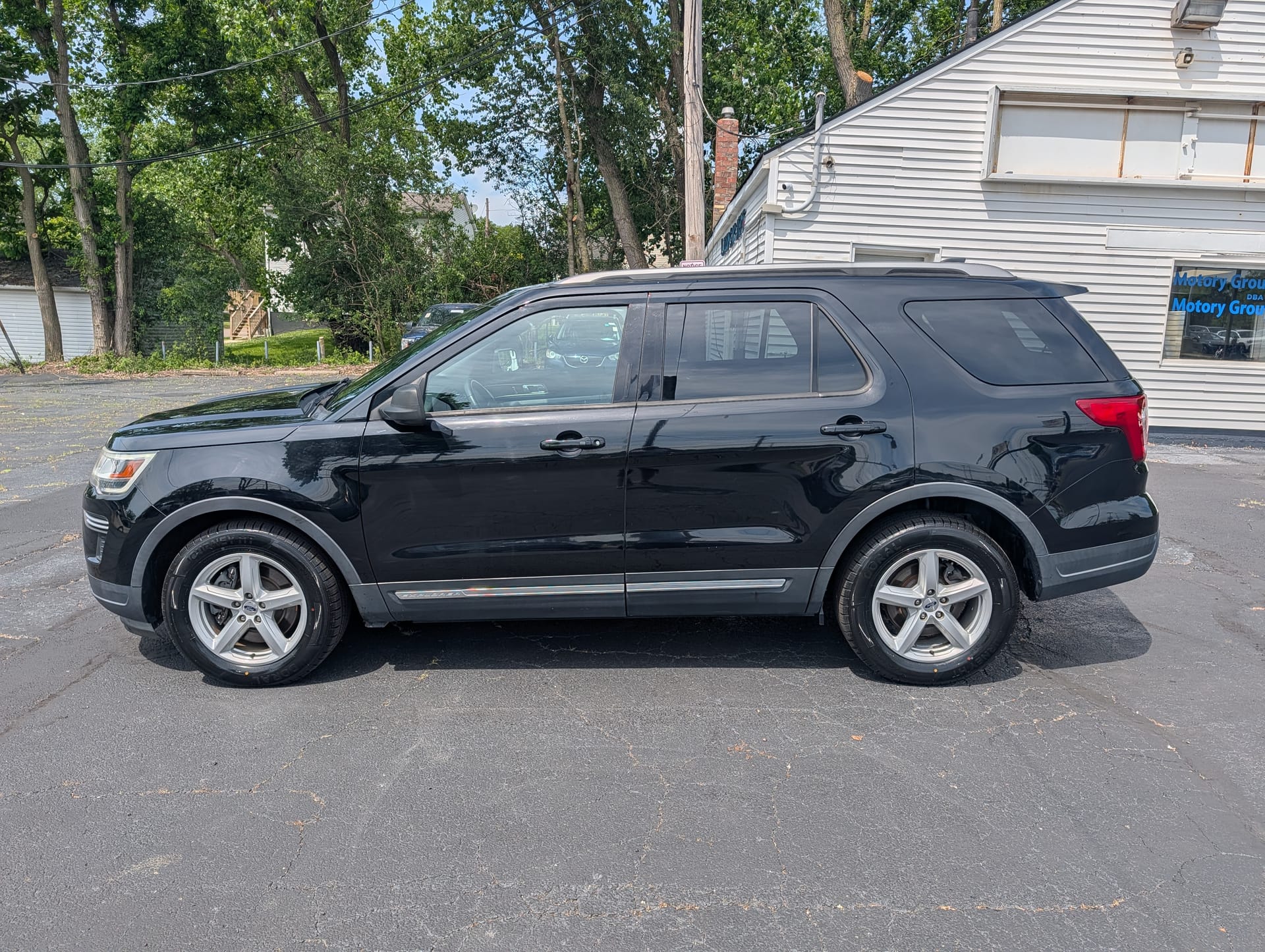 2018 FORD EXPLORER - Gallery Image