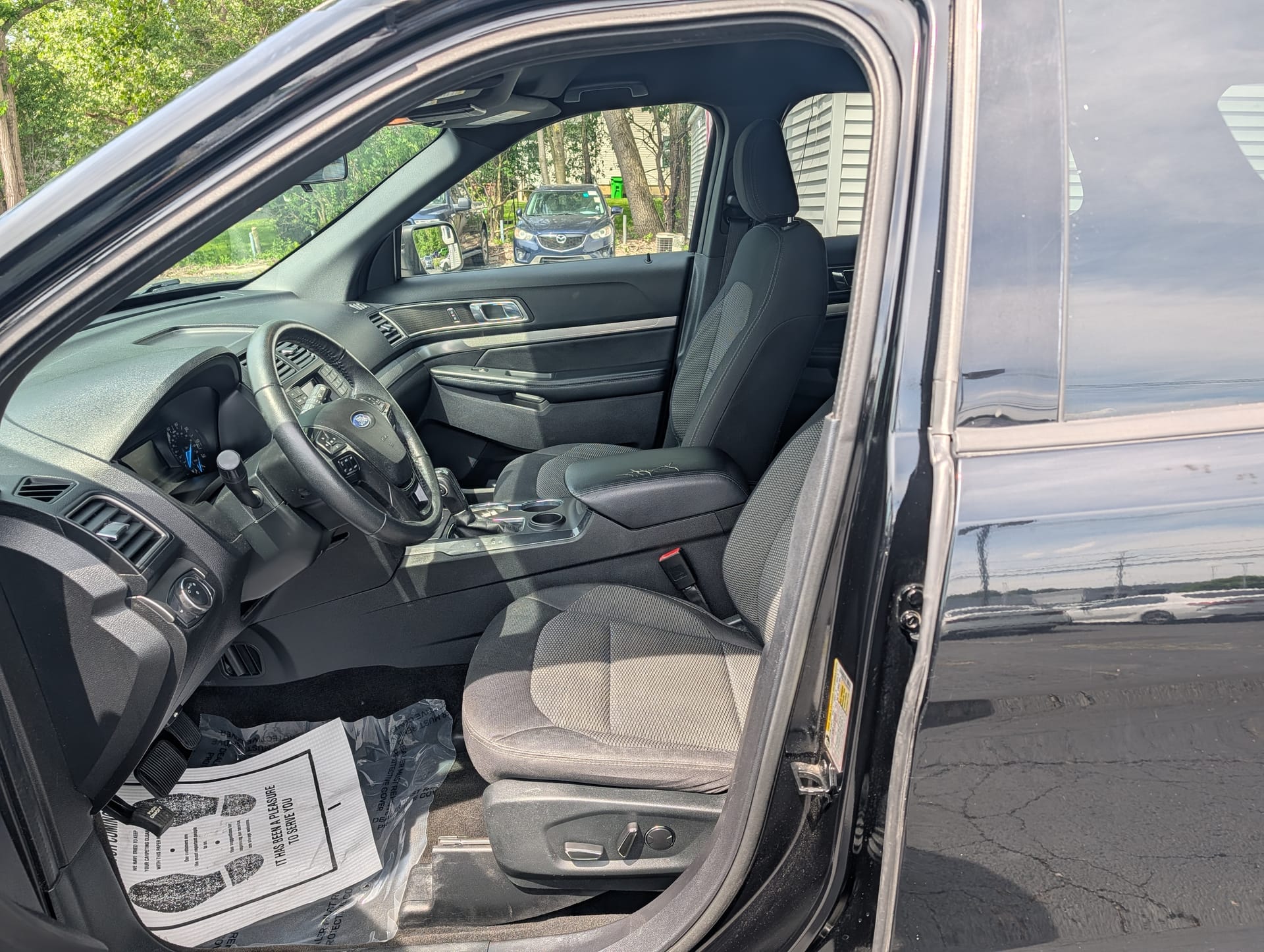 2018 FORD EXPLORER - Gallery Image