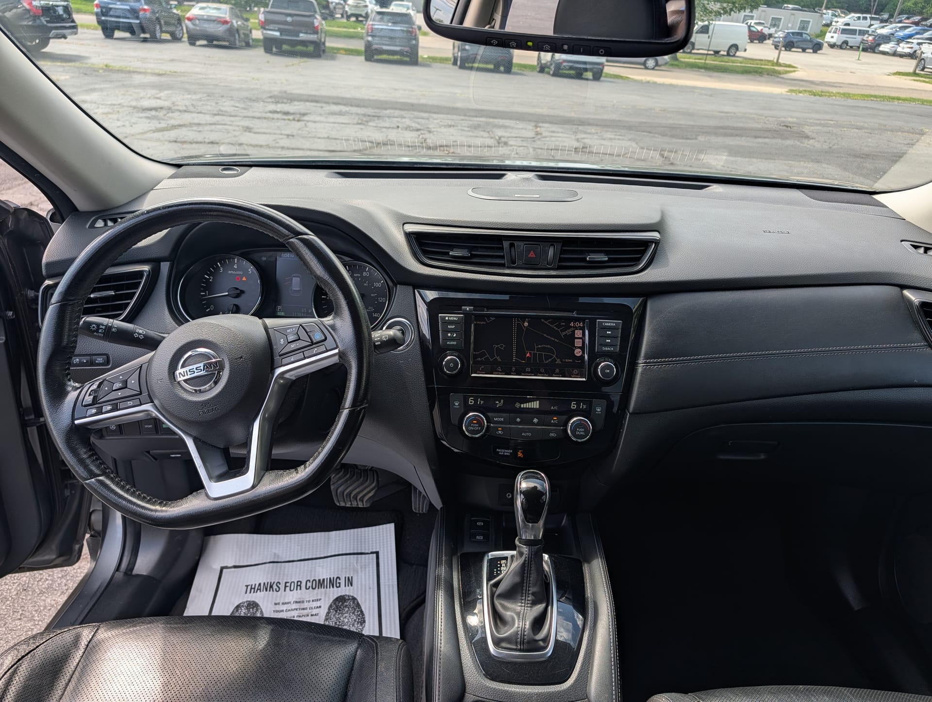 2018 NISSAN ROGUE - Gallery Image