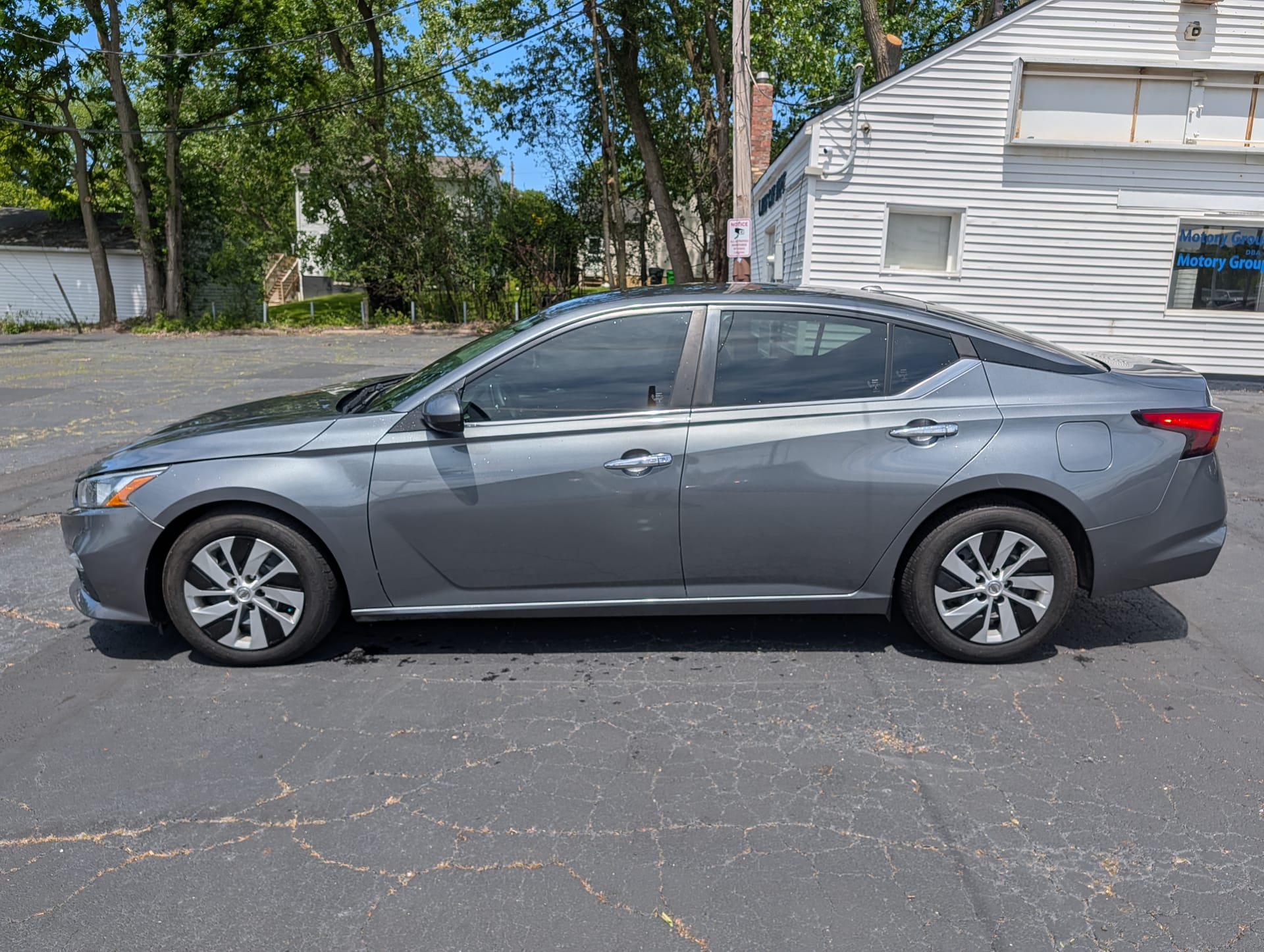 2020 NISSAN ALTIMA - Gallery Image