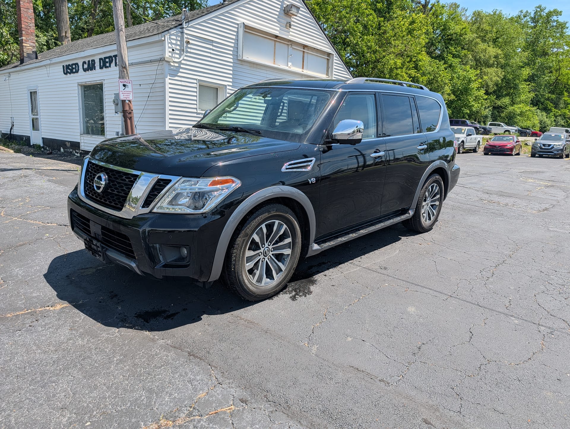 2019 NISSAN ARMADA - Gallery Image