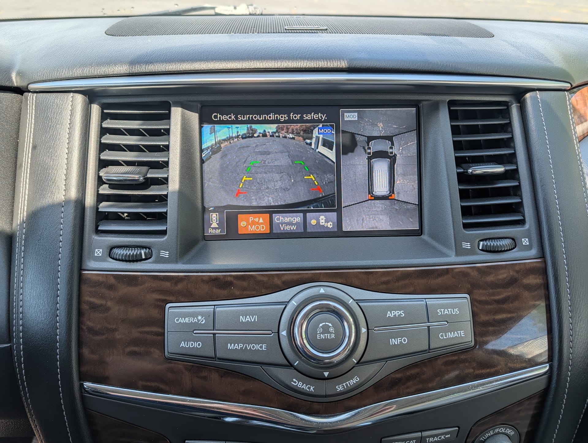 2019 NISSAN ARMADA - Gallery Image