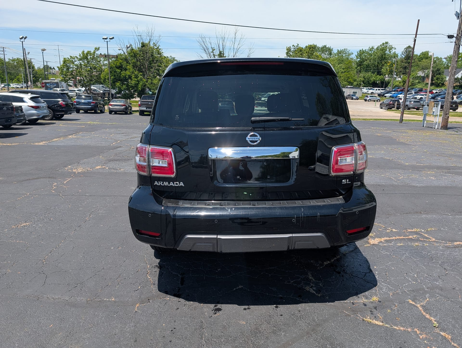 2019 NISSAN ARMADA - Gallery Image