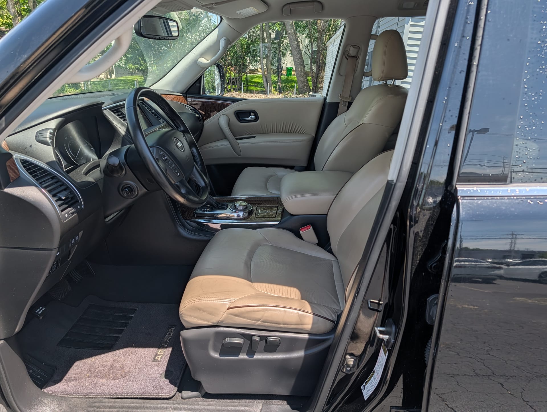 2019 NISSAN ARMADA - Gallery Image