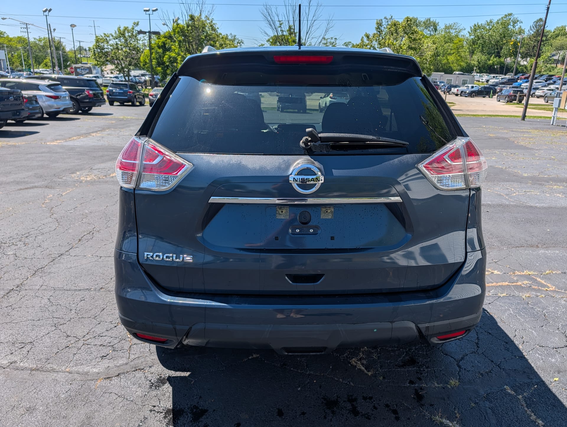 2016 NISSAN ROGUE - Gallery Image
