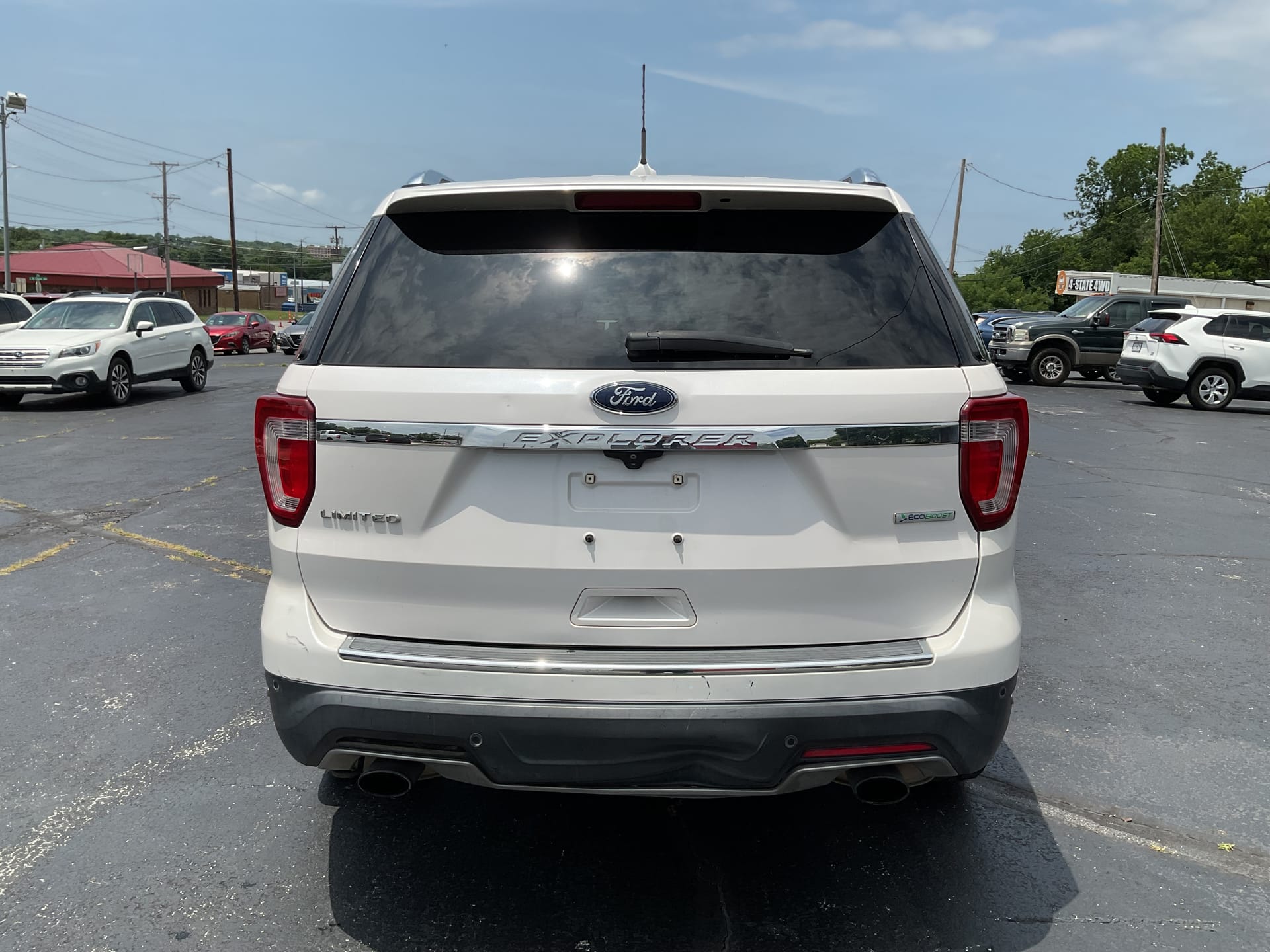 2019 FORD EXPLORER - Gallery Image