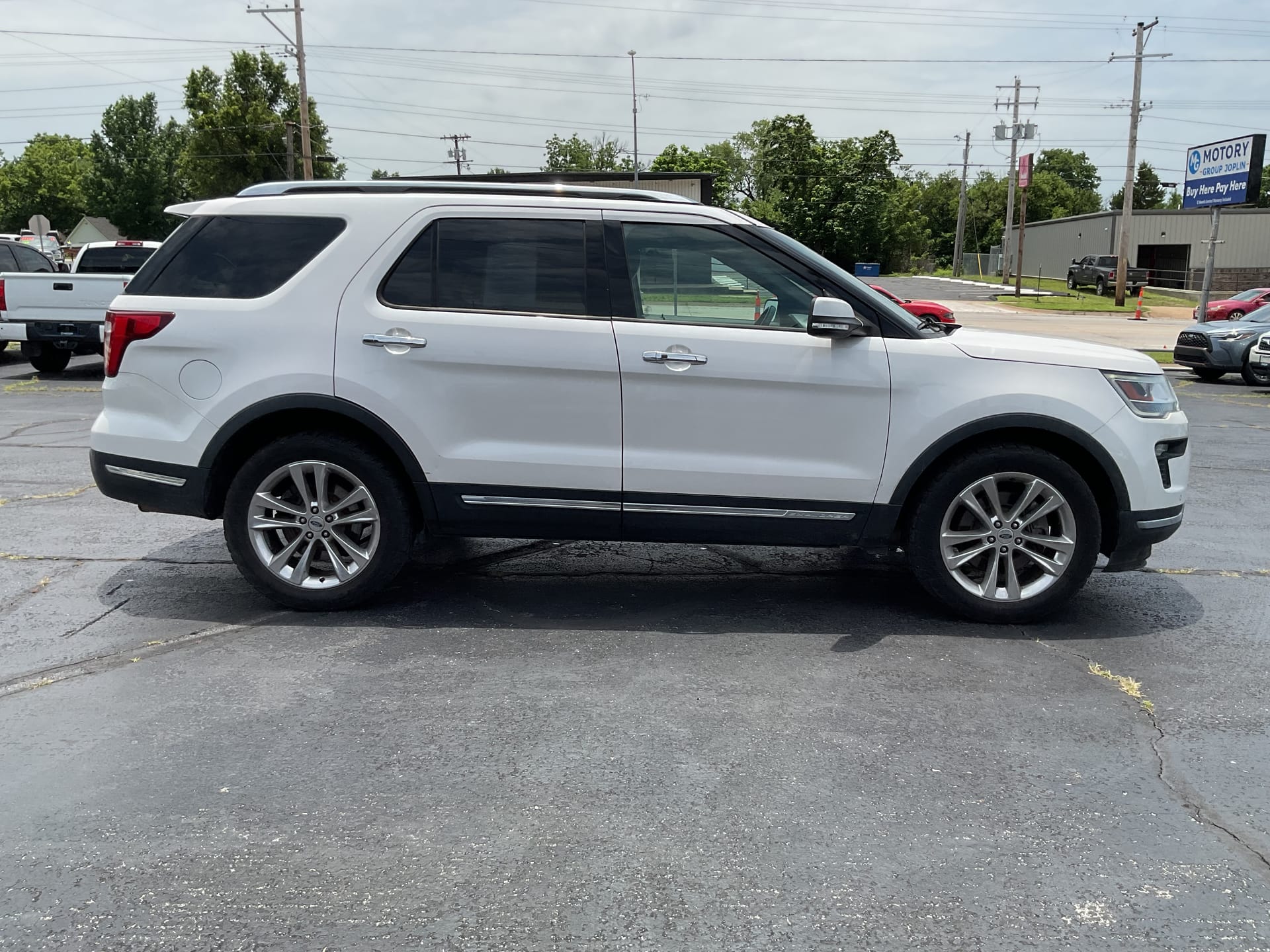 2019 FORD EXPLORER - Gallery Image