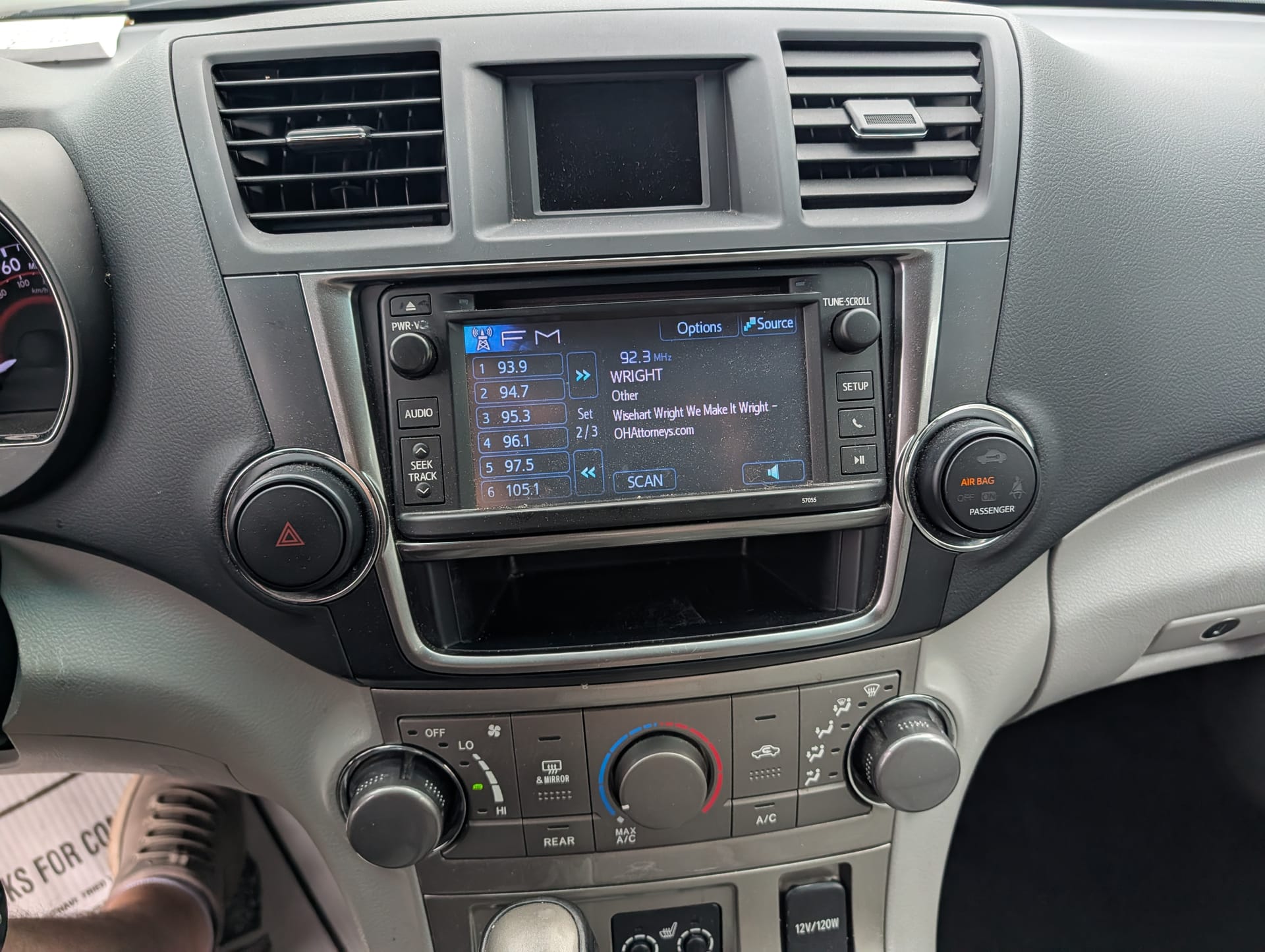 2013 TOYOTA HIGHLANDER - Gallery Image