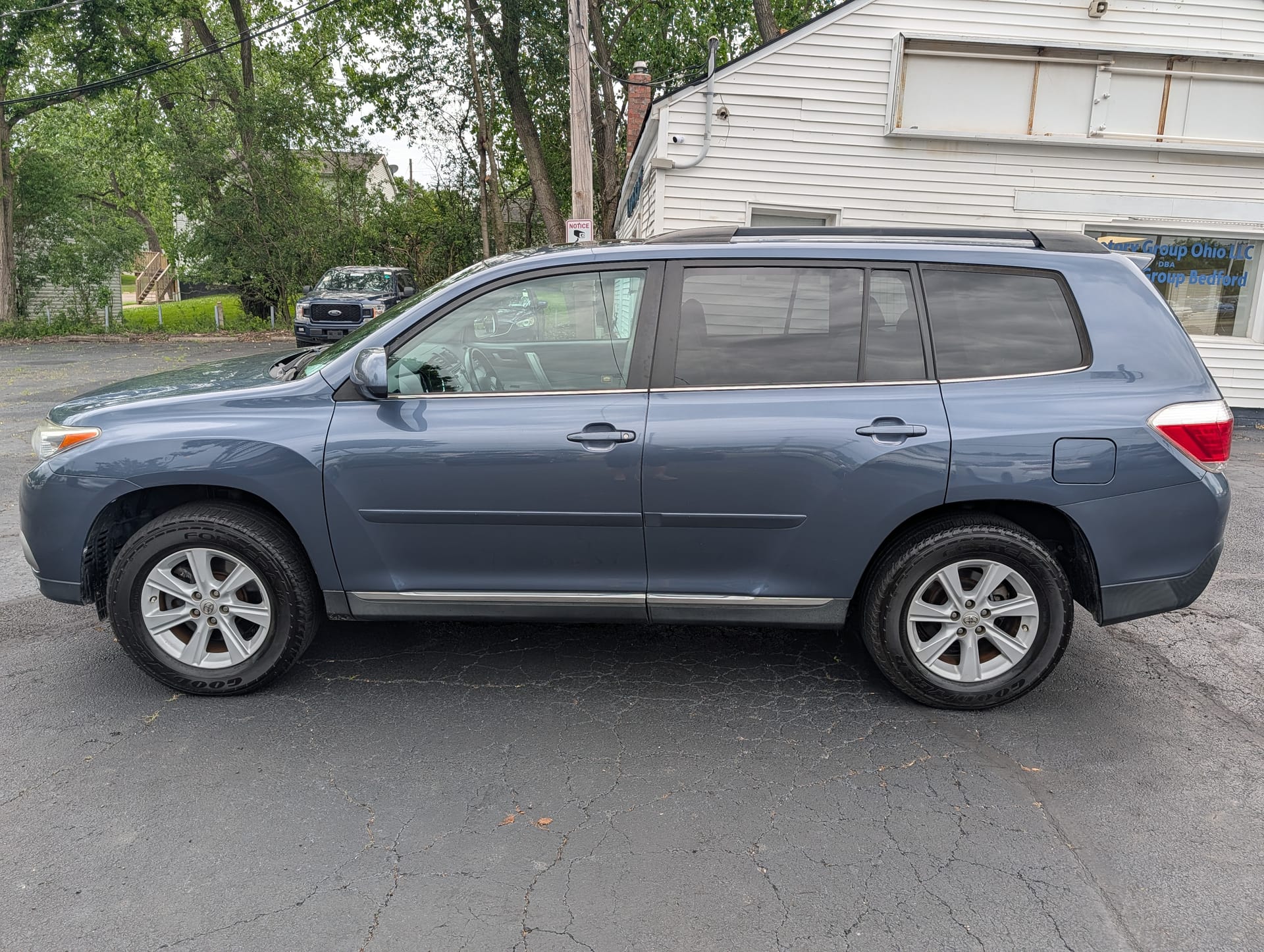 2013 TOYOTA HIGHLANDER - Gallery Image