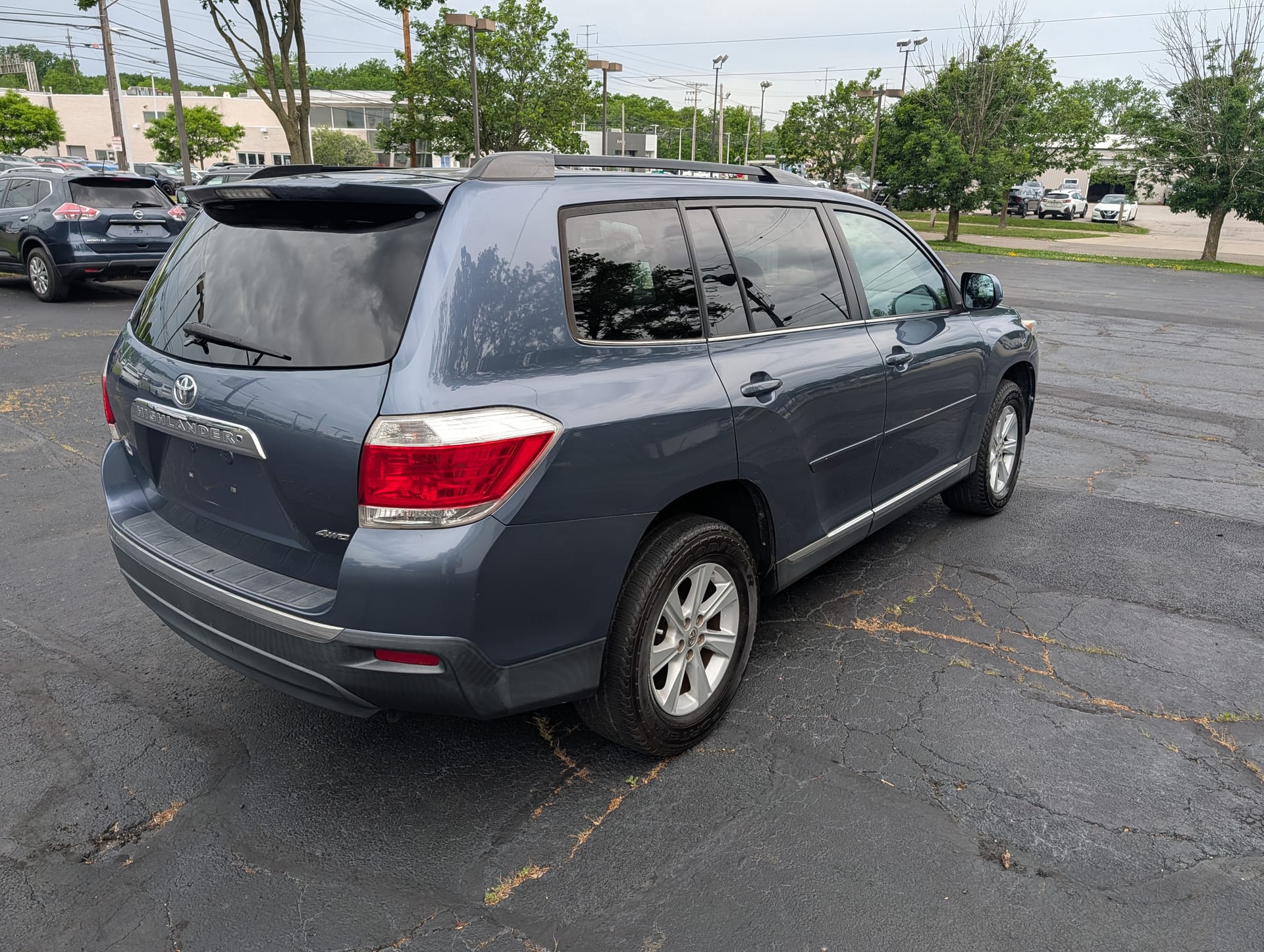2013 TOYOTA HIGHLANDER - Gallery Image