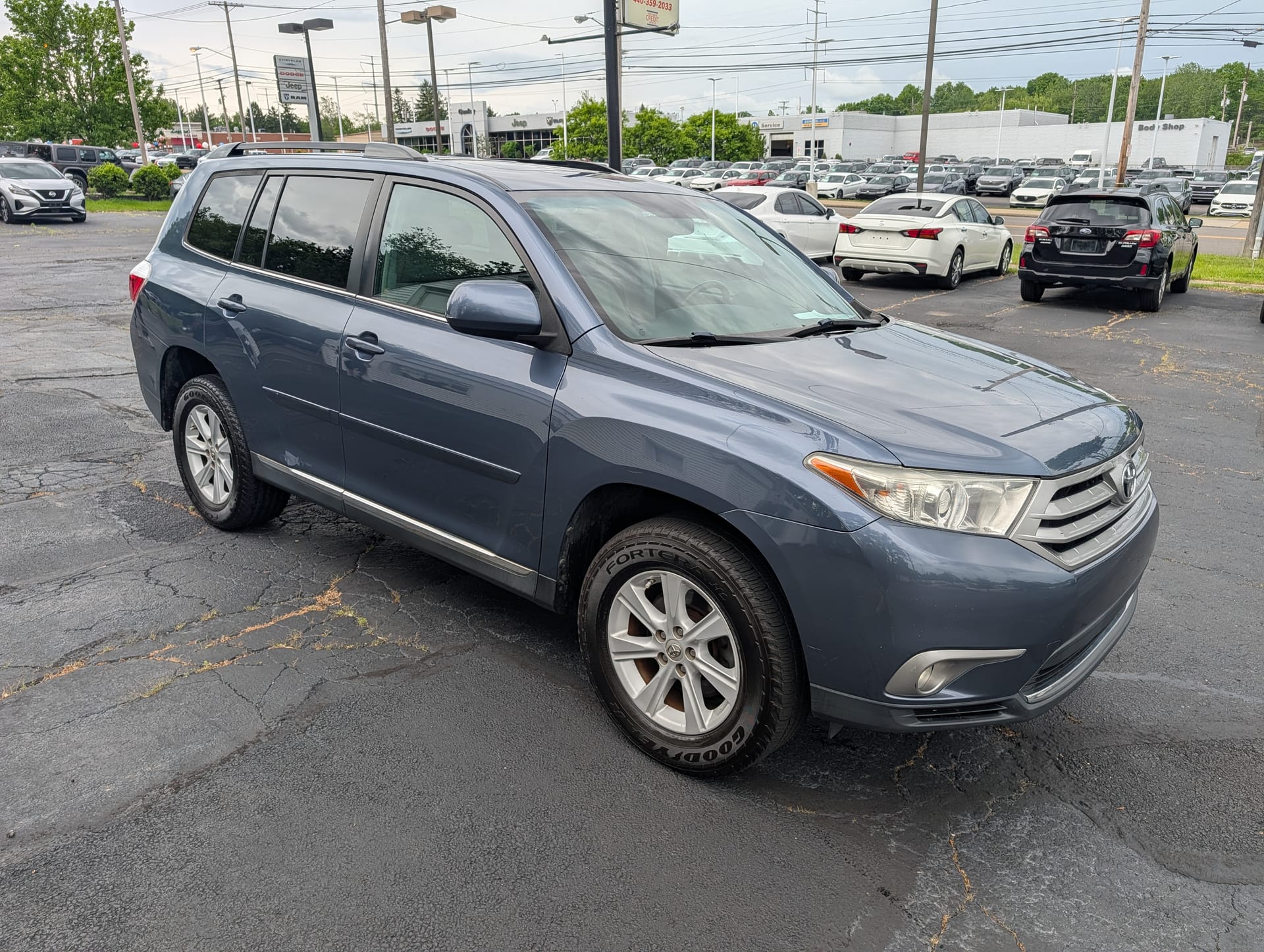2013 TOYOTA HIGHLANDER - Gallery Image