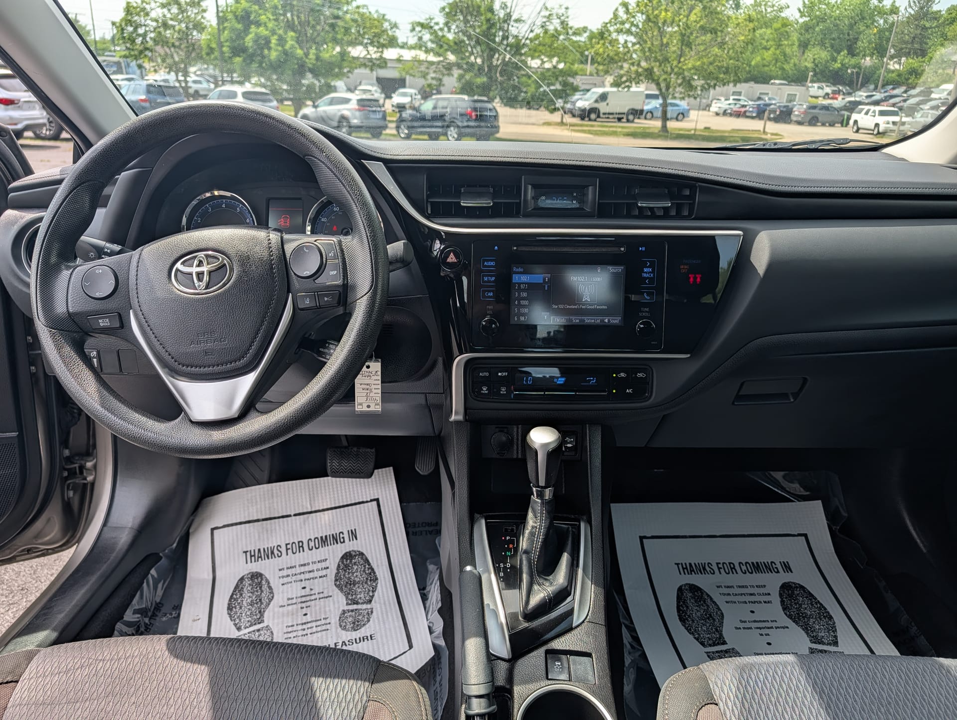2018 TOYOTA COROLLA - Gallery Image