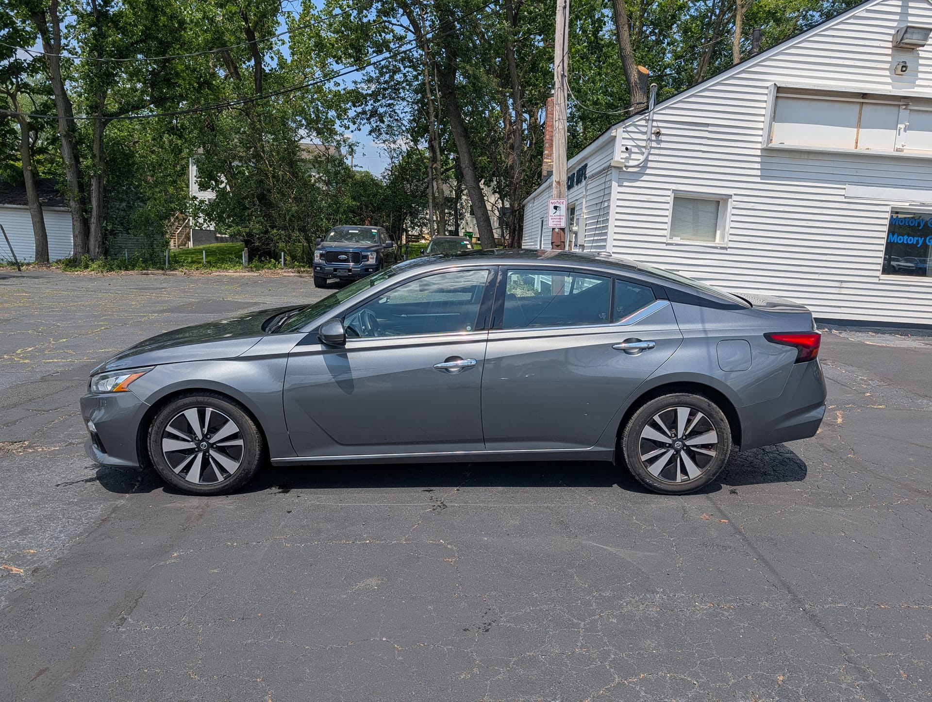 2019 NISSAN ALTIMA - Gallery Image