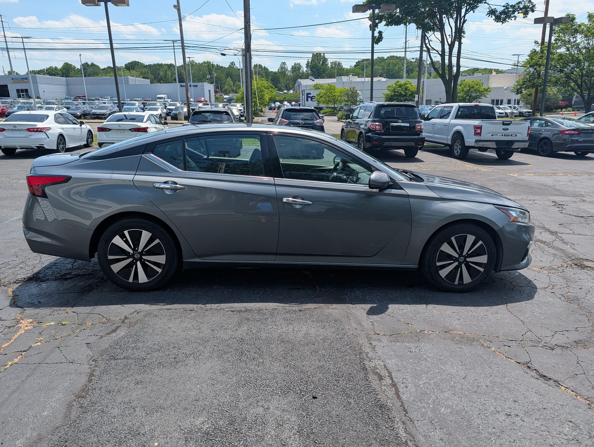 2019 NISSAN ALTIMA - Gallery Image