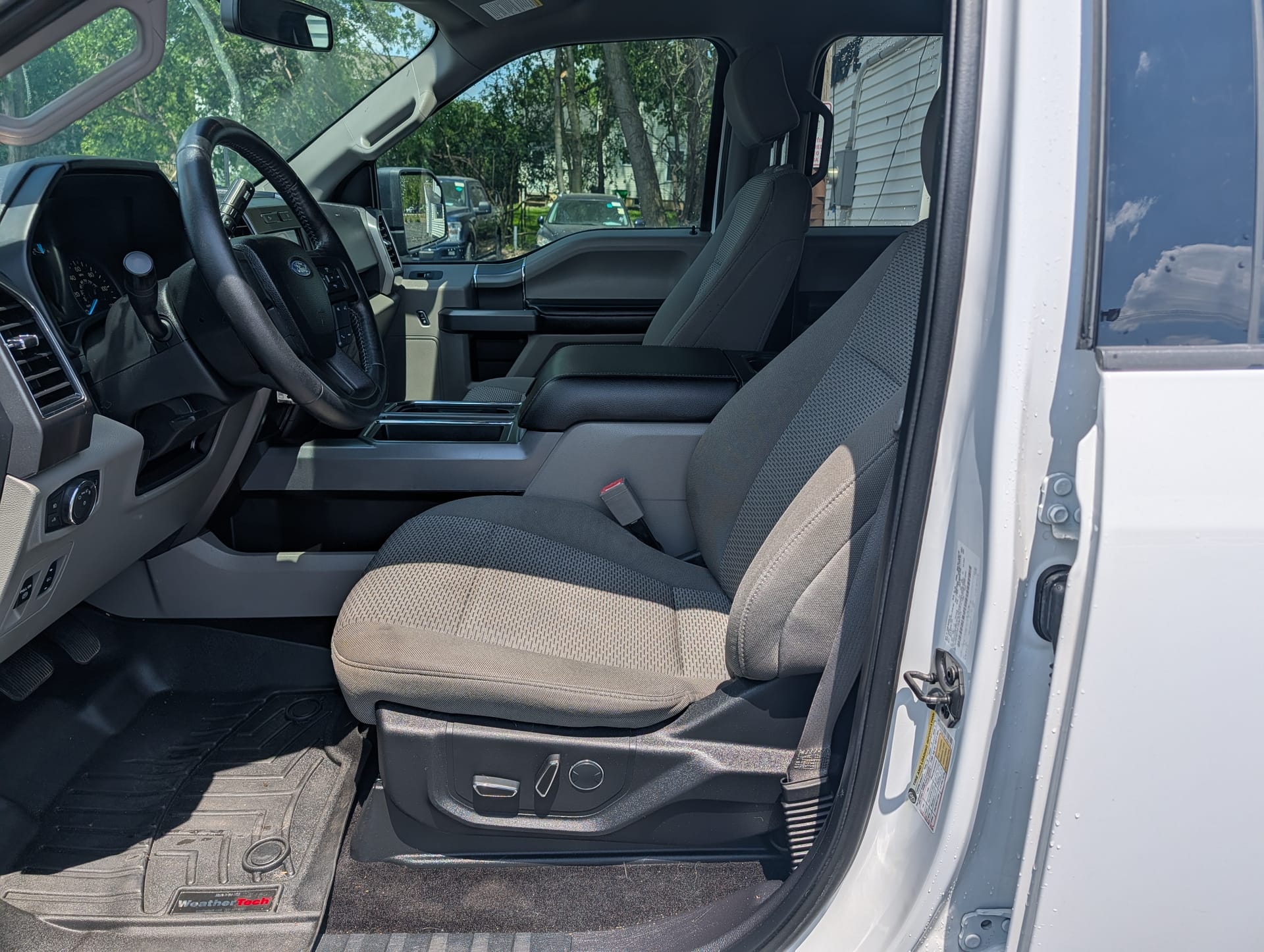 2018 FORD F-150 - Gallery Image