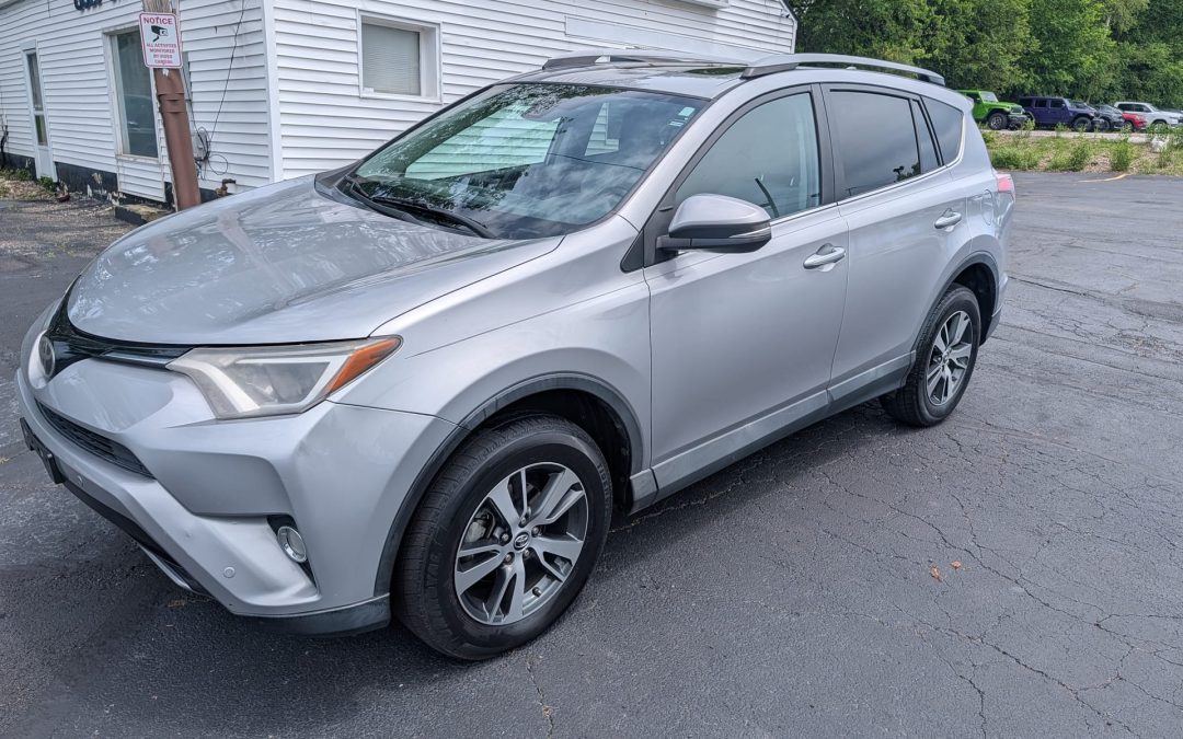 2017 TOYOTA RAV4