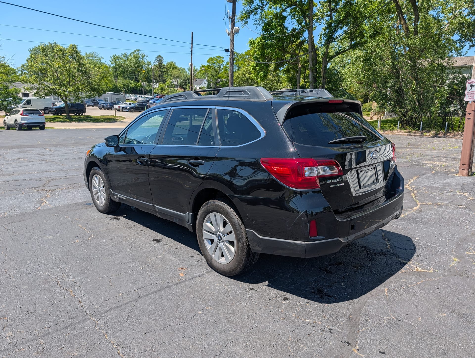 2015 SUBARU OUTBACK - Gallery Image