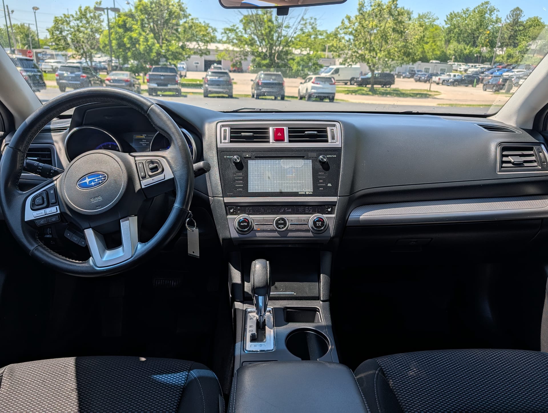 2015 SUBARU OUTBACK - Gallery Image