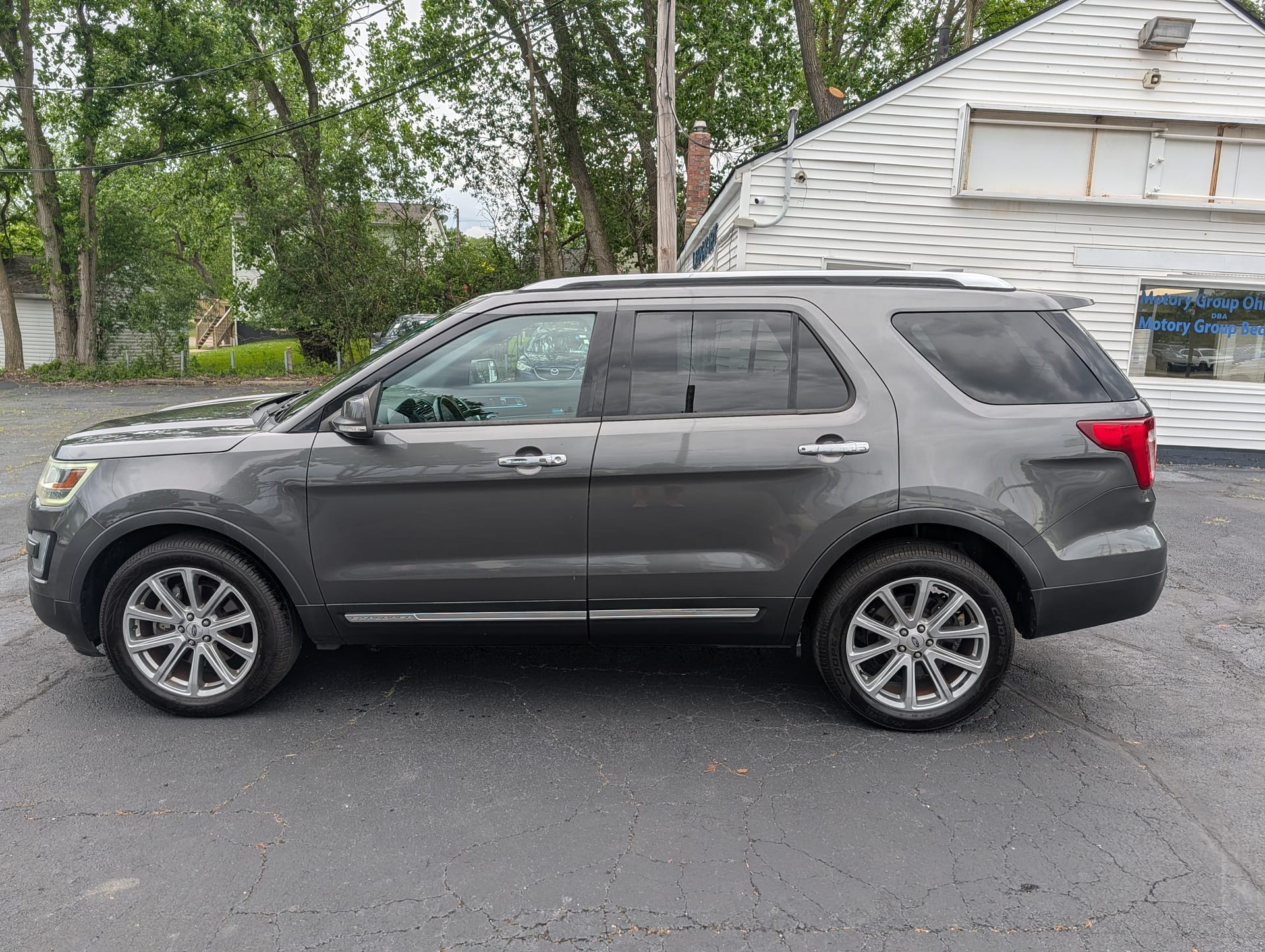 2016 FORD EXPLORER - Gallery Image