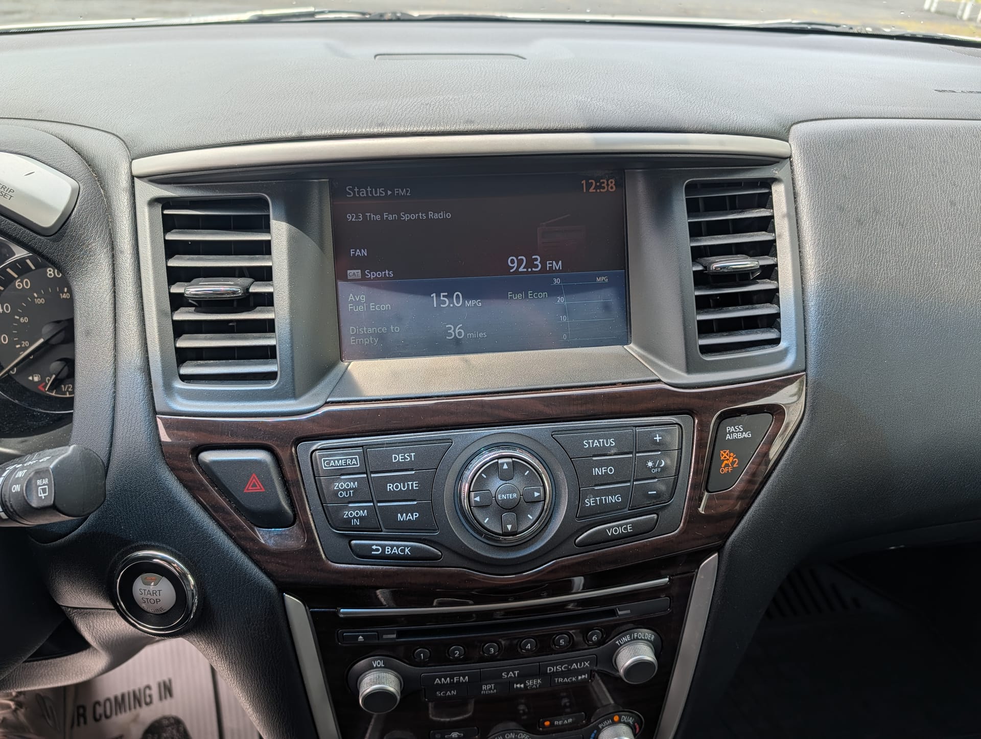 2015 NISSAN PATHFINDER - Gallery Image
