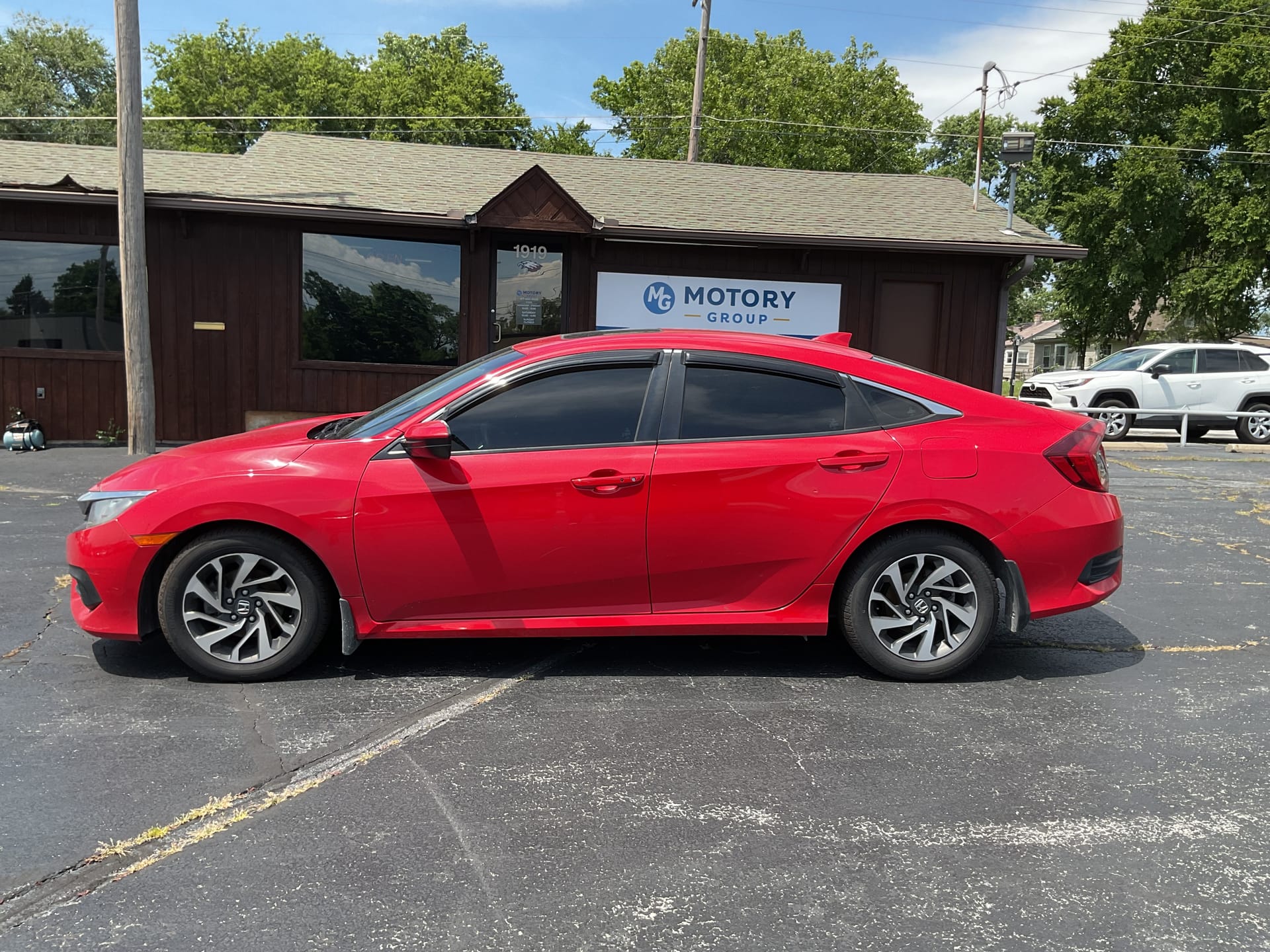 2017 HONDA CIVIC - Gallery Image