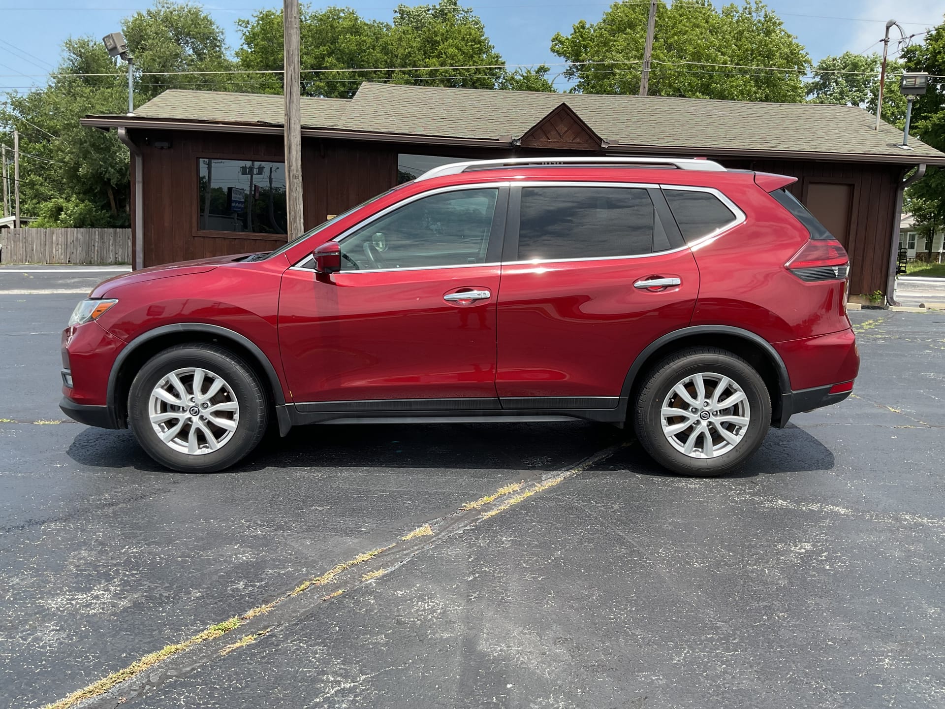 2018 NISSAN ROGUE - Gallery Image