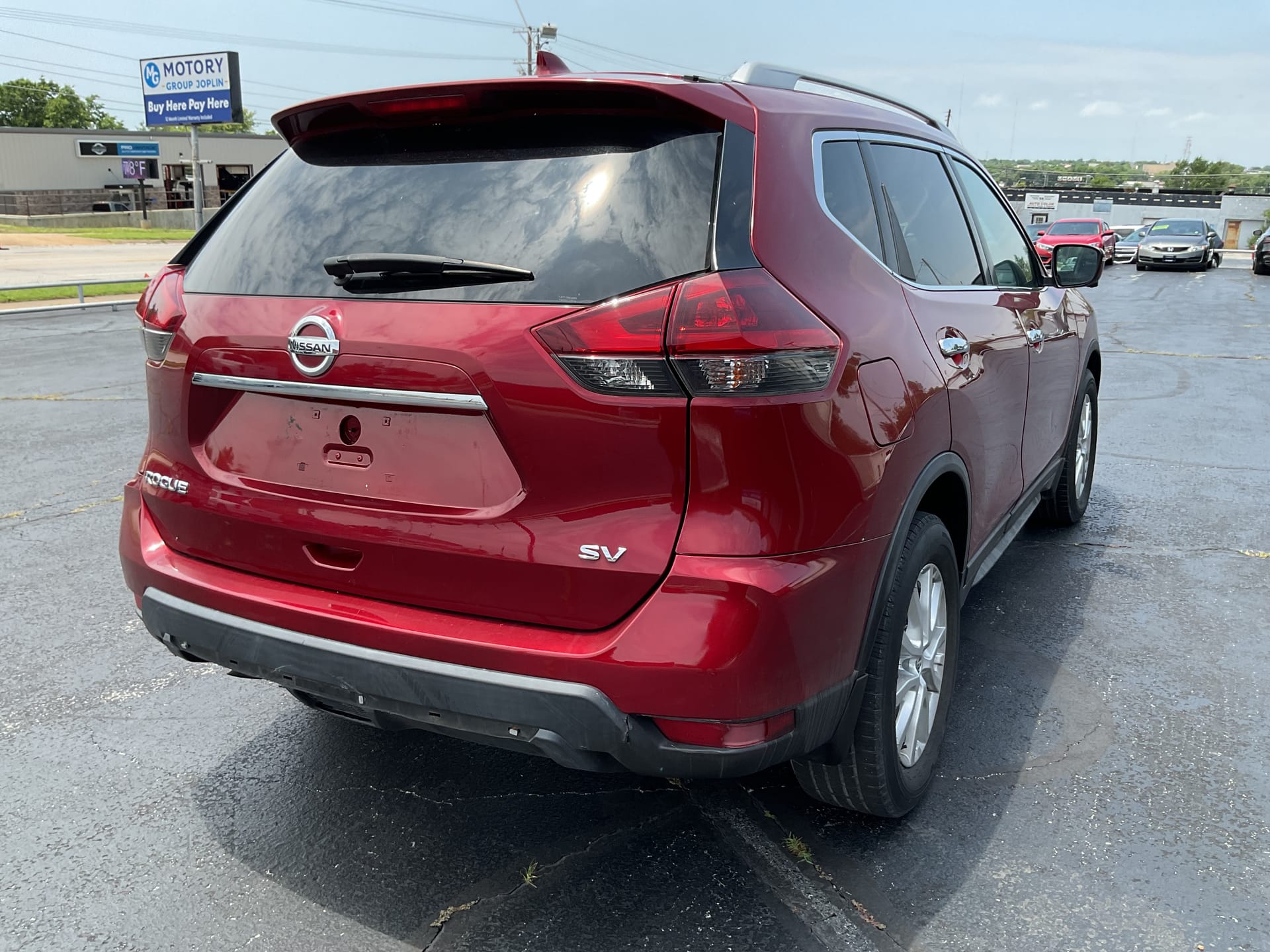2018 NISSAN ROGUE - Gallery Image