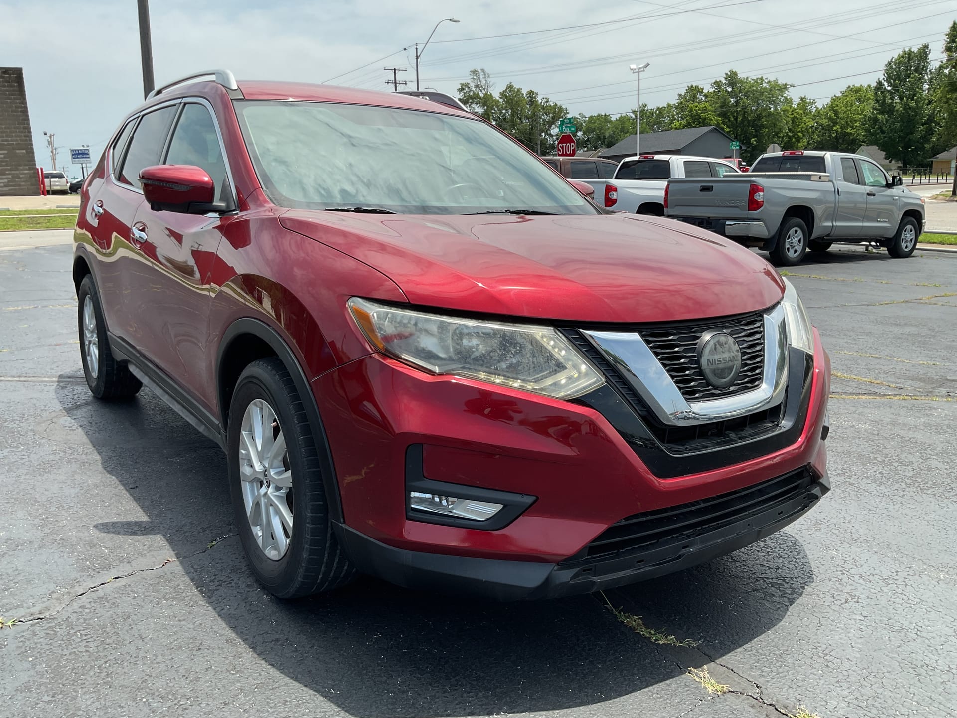 2018 NISSAN ROGUE - Gallery Image