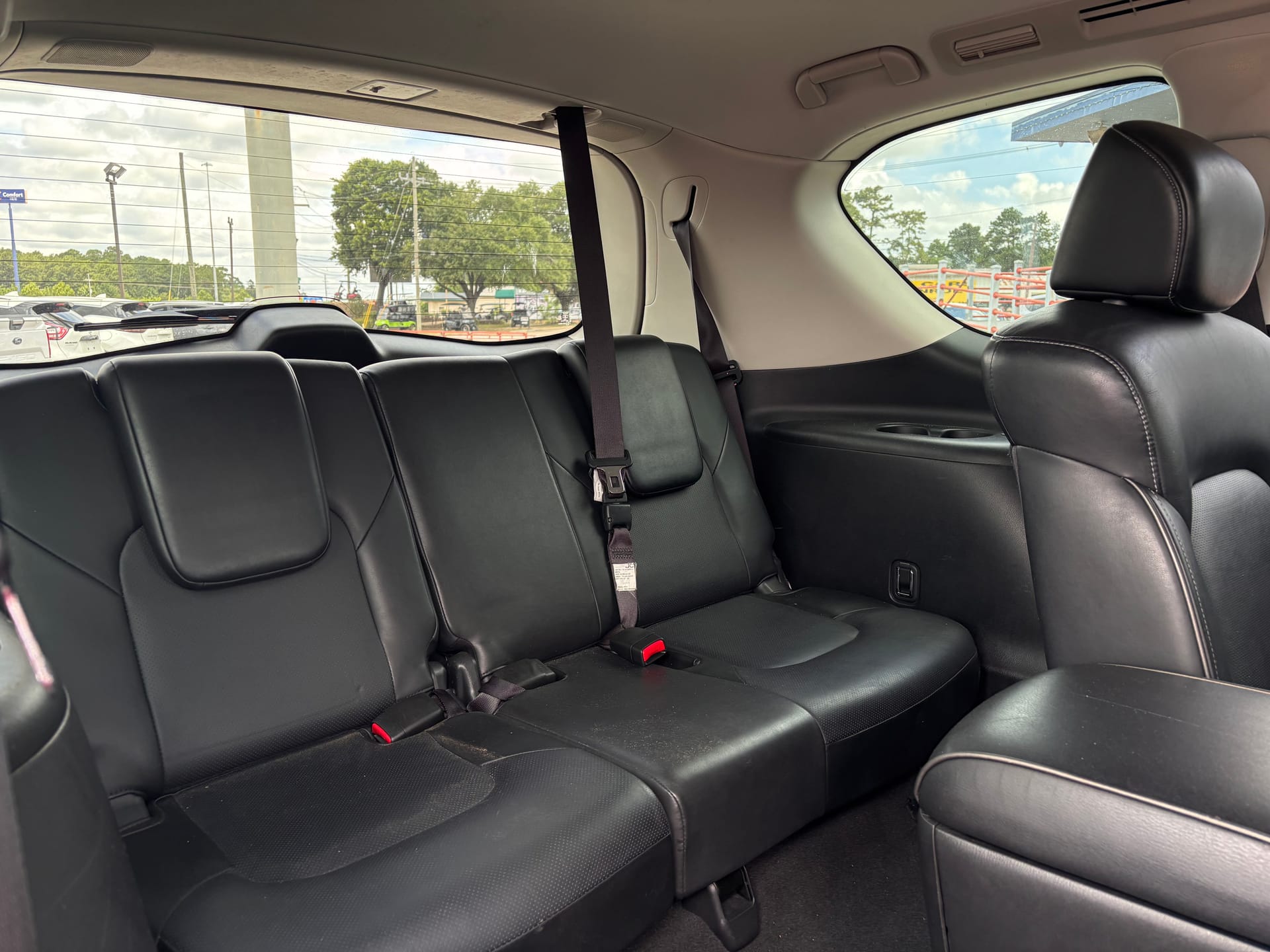 2018 INFINITI QX80 - Gallery Image