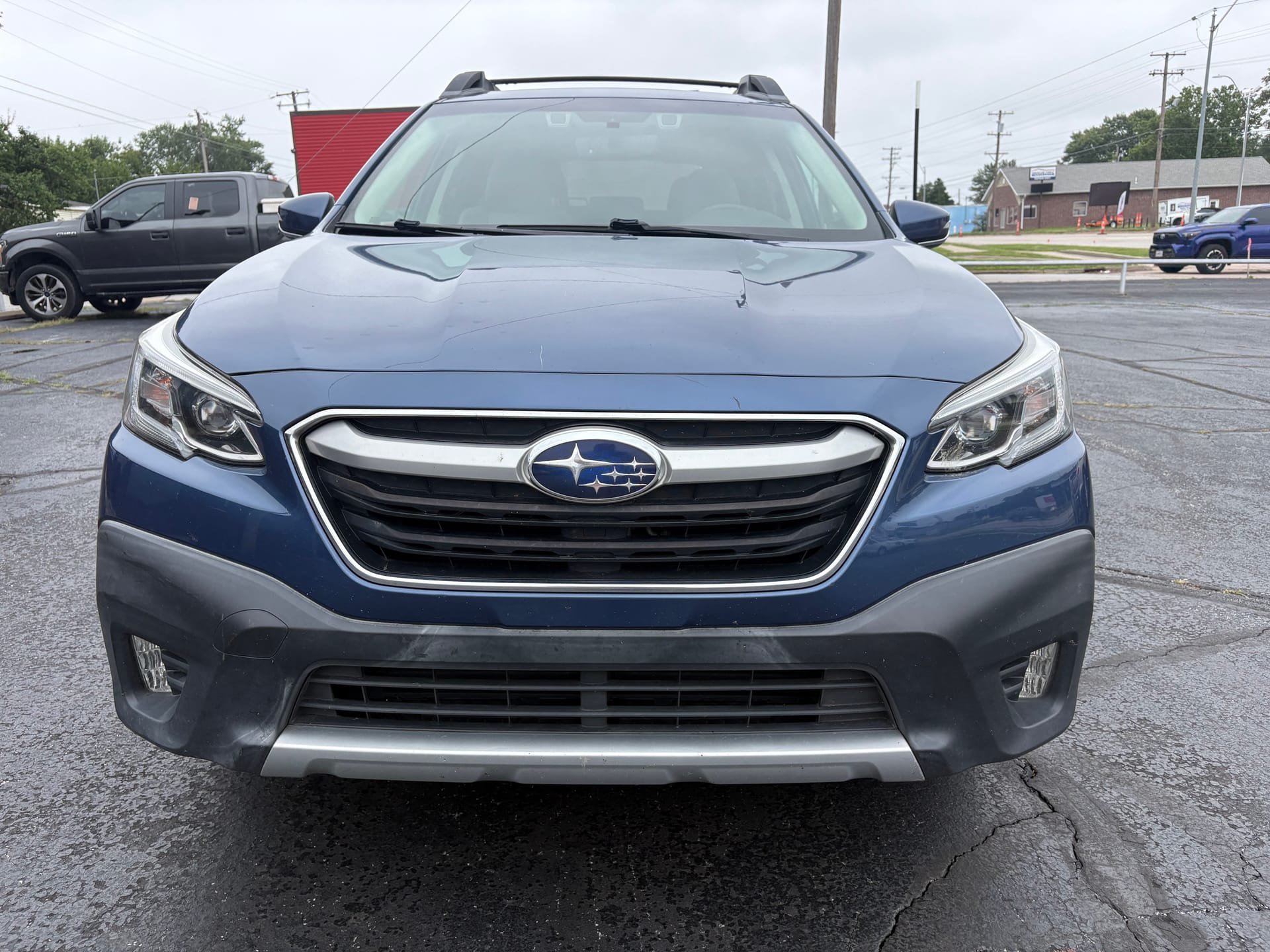 2020 SUBARU OUTBACK - Gallery Image
