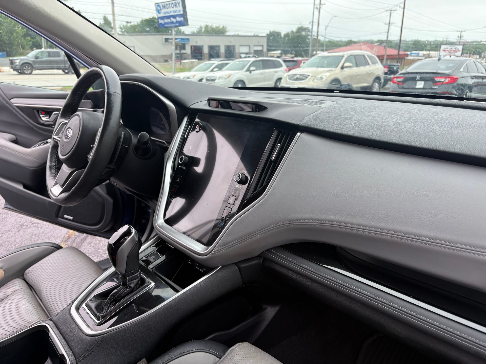 2020 SUBARU OUTBACK - Gallery Image