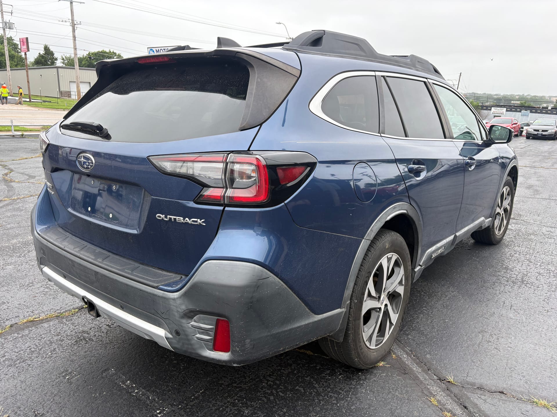 2020 SUBARU OUTBACK - Gallery Image
