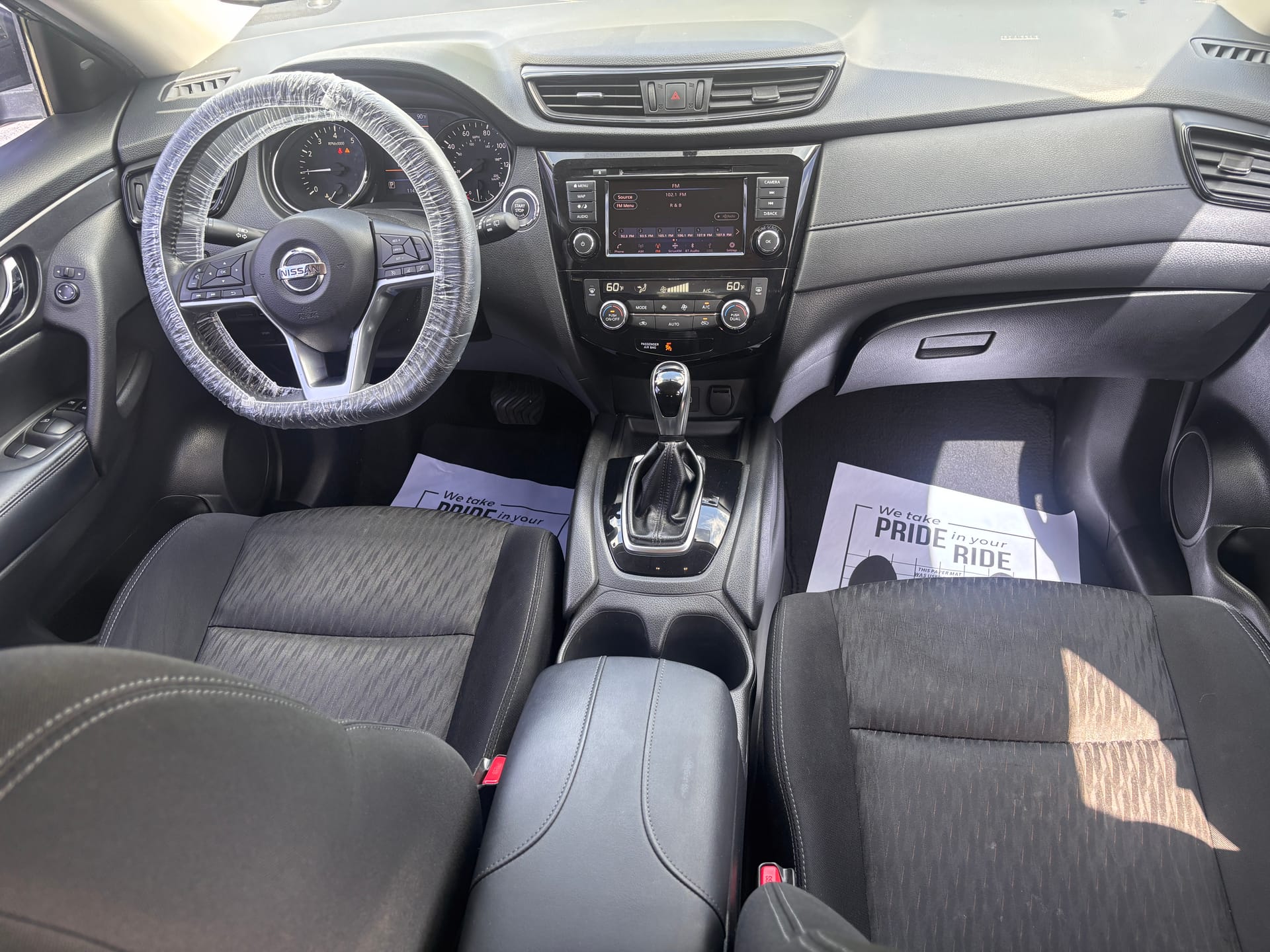 2018 NISSAN ROGUE - Gallery Image