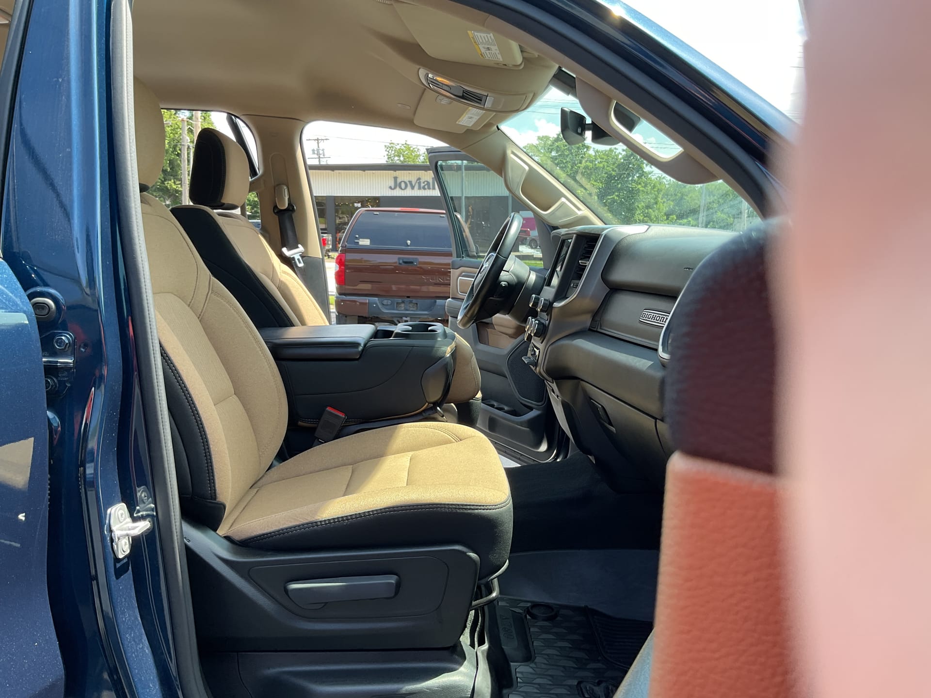 2021 RAM 1500 - Gallery Image