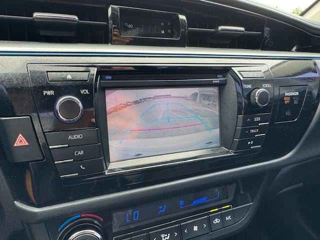 2015 TOYOTA COROLLA - Gallery Image