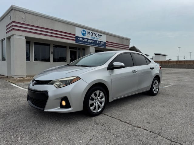 2015 TOYOTA COROLLA - Gallery Image