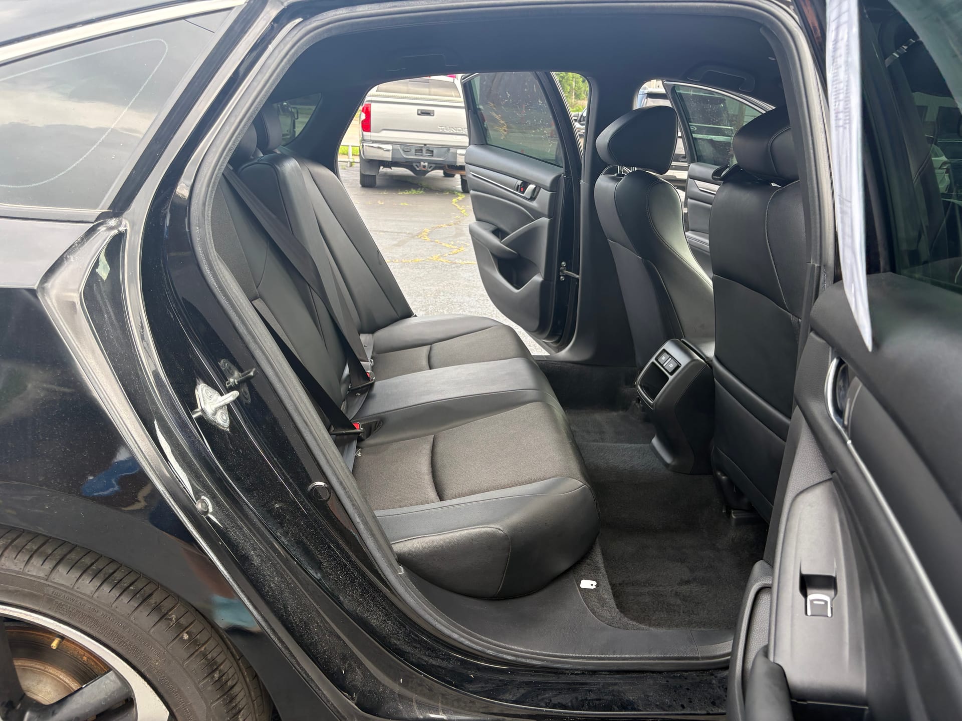 2021 HONDA ACCORD - Gallery Image