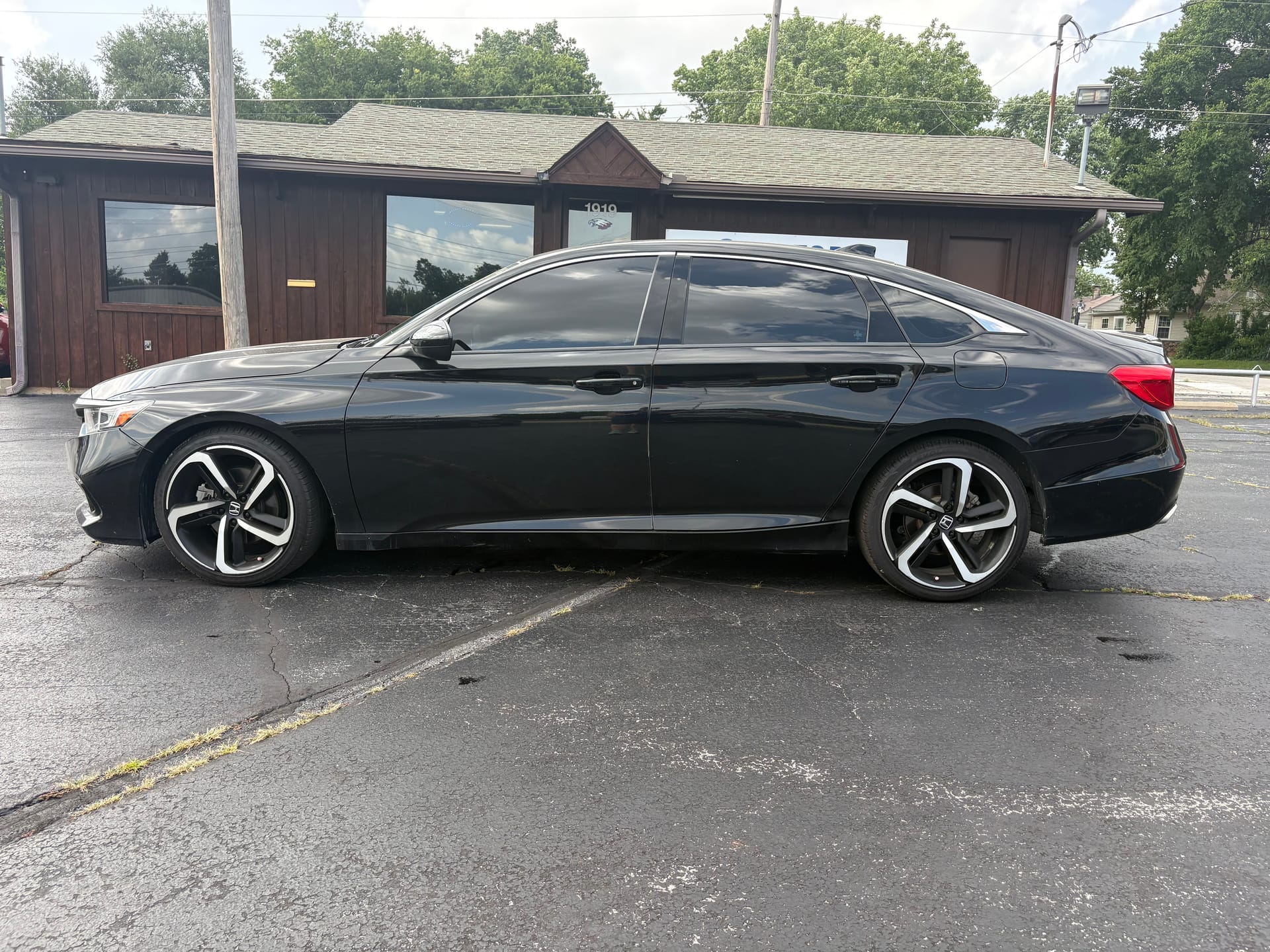 2021 HONDA ACCORD - Gallery Image