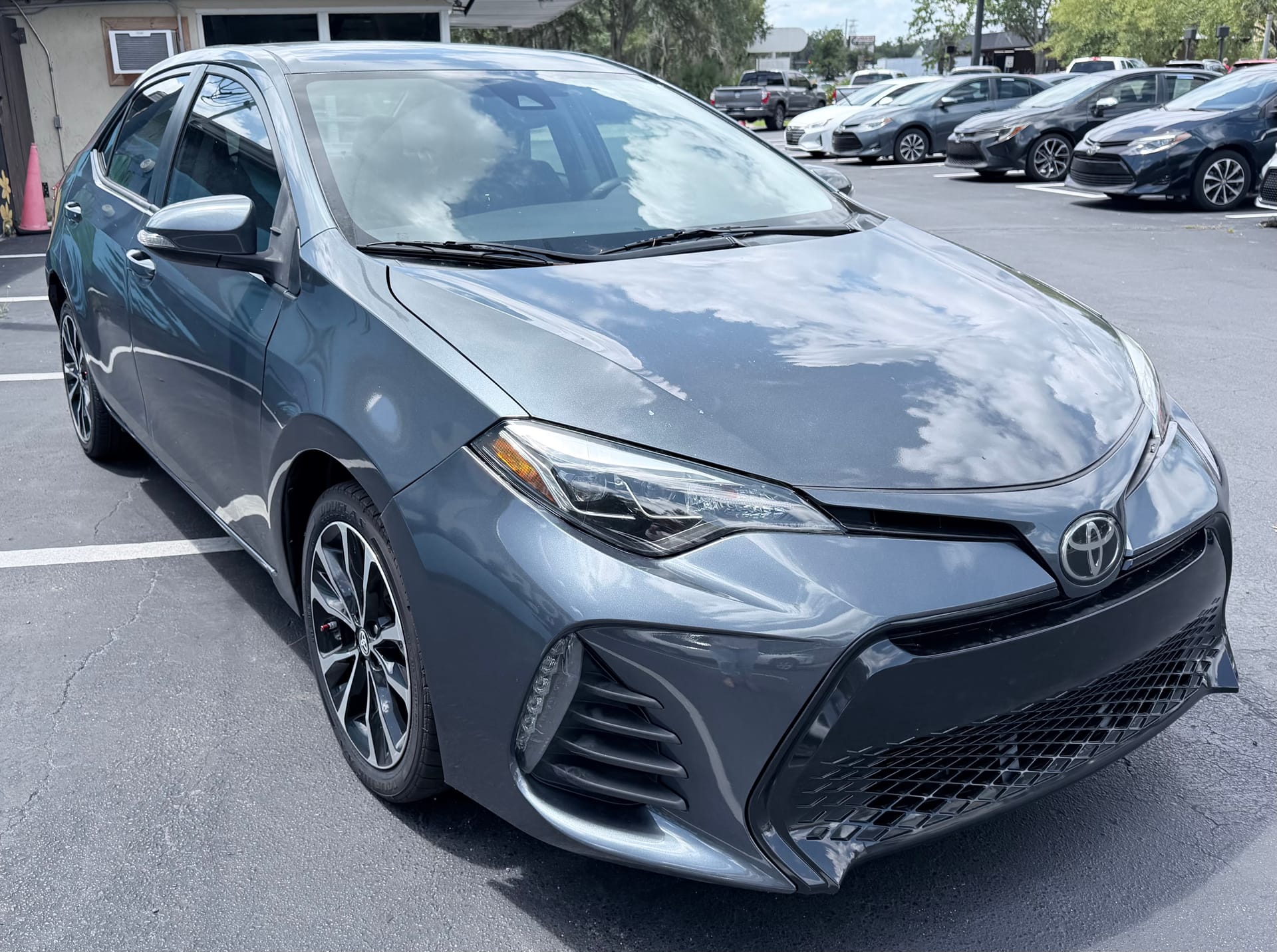 2019 TOYOTA COROLLA - Gallery Image