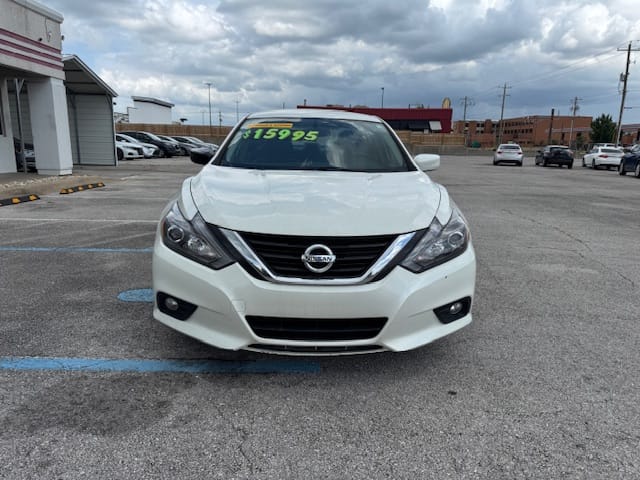2016 NISSAN ALTIMA - Gallery Image