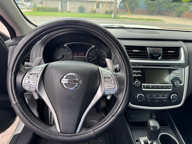 2016 NISSAN ALTIMA - Gallery Image