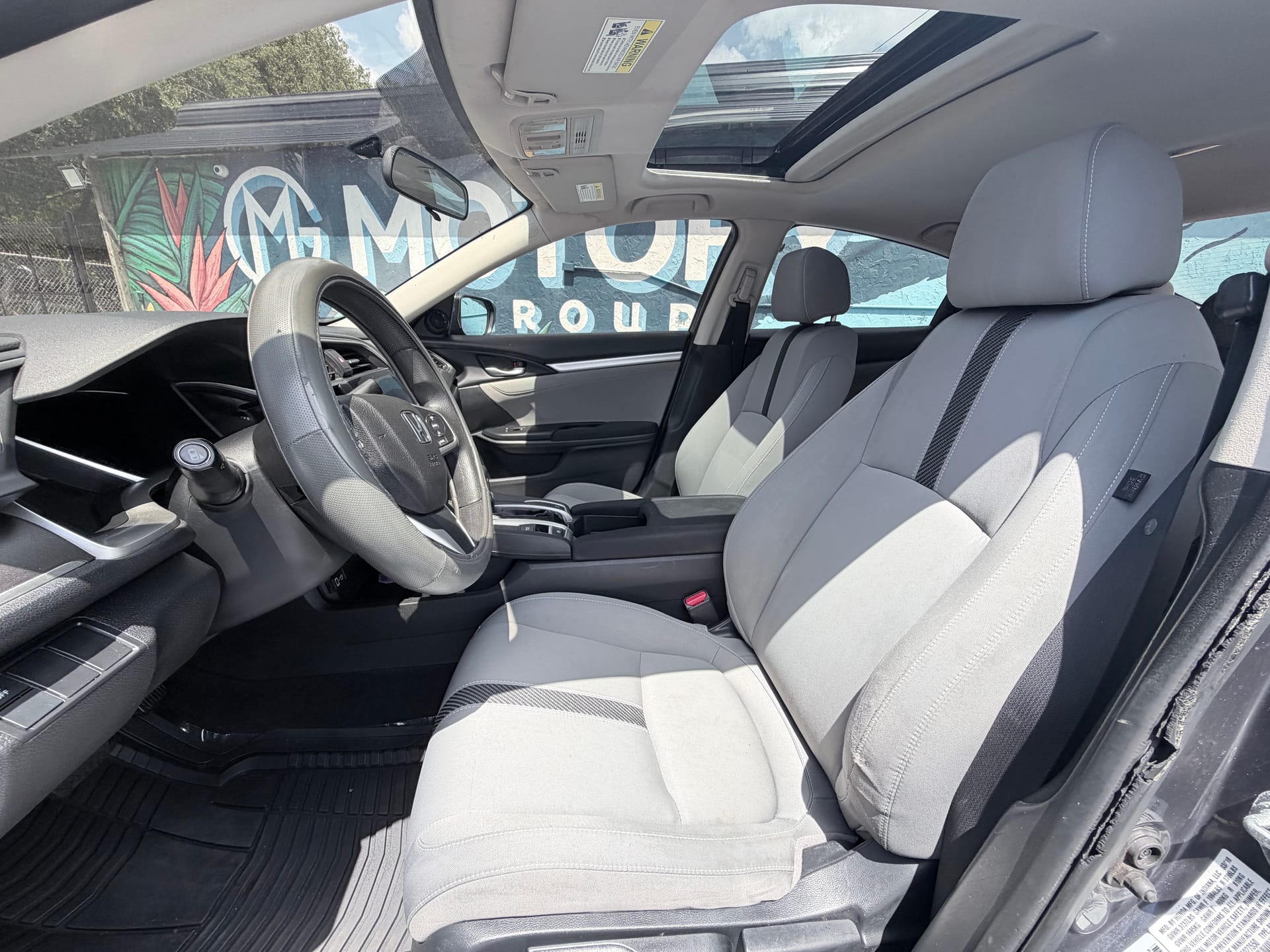 2018 HONDA CIVIC - Gallery Image