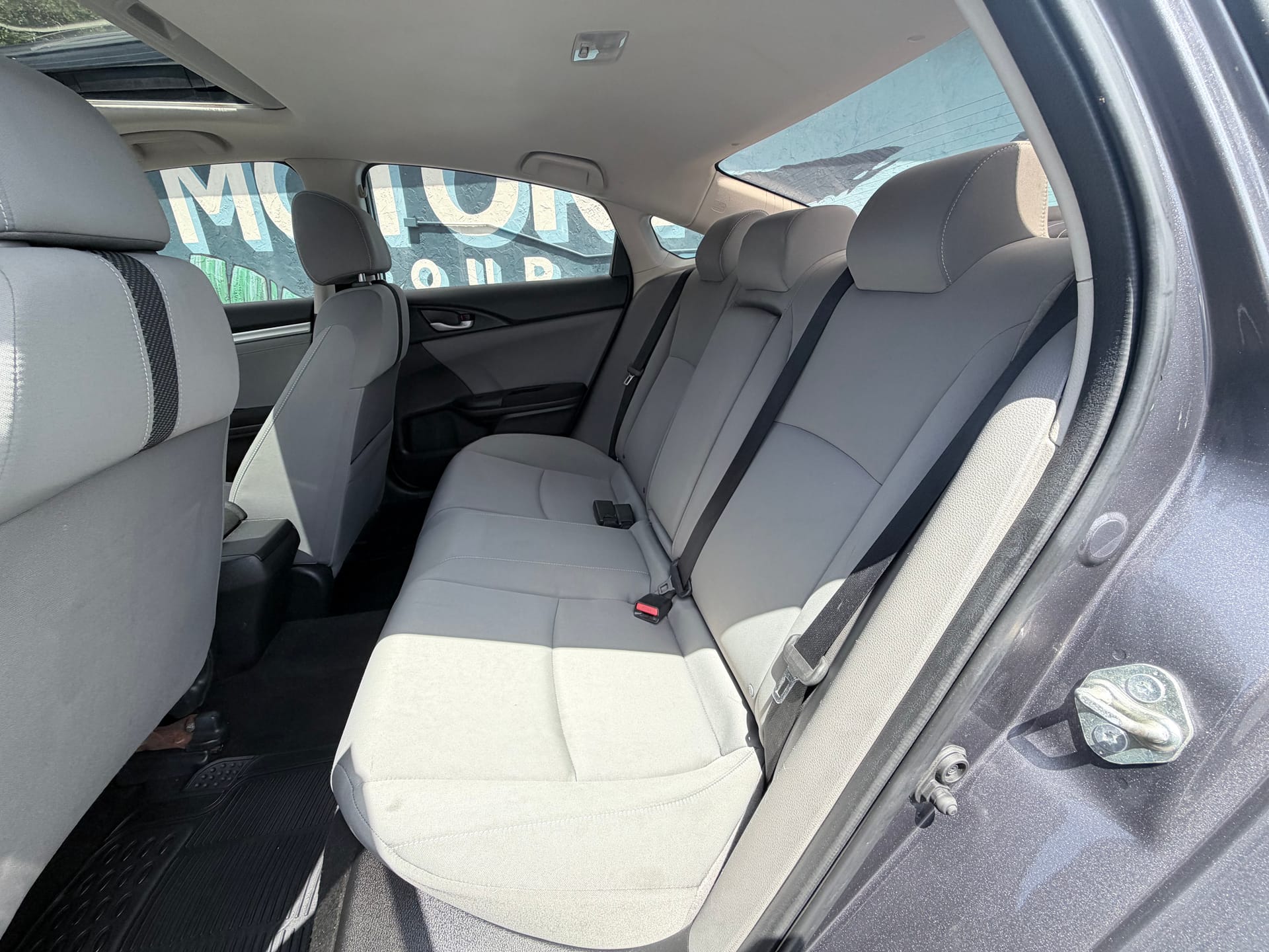 2018 HONDA CIVIC - Gallery Image