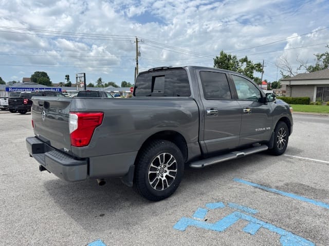 2020 NISSAN TITAN - Gallery Image