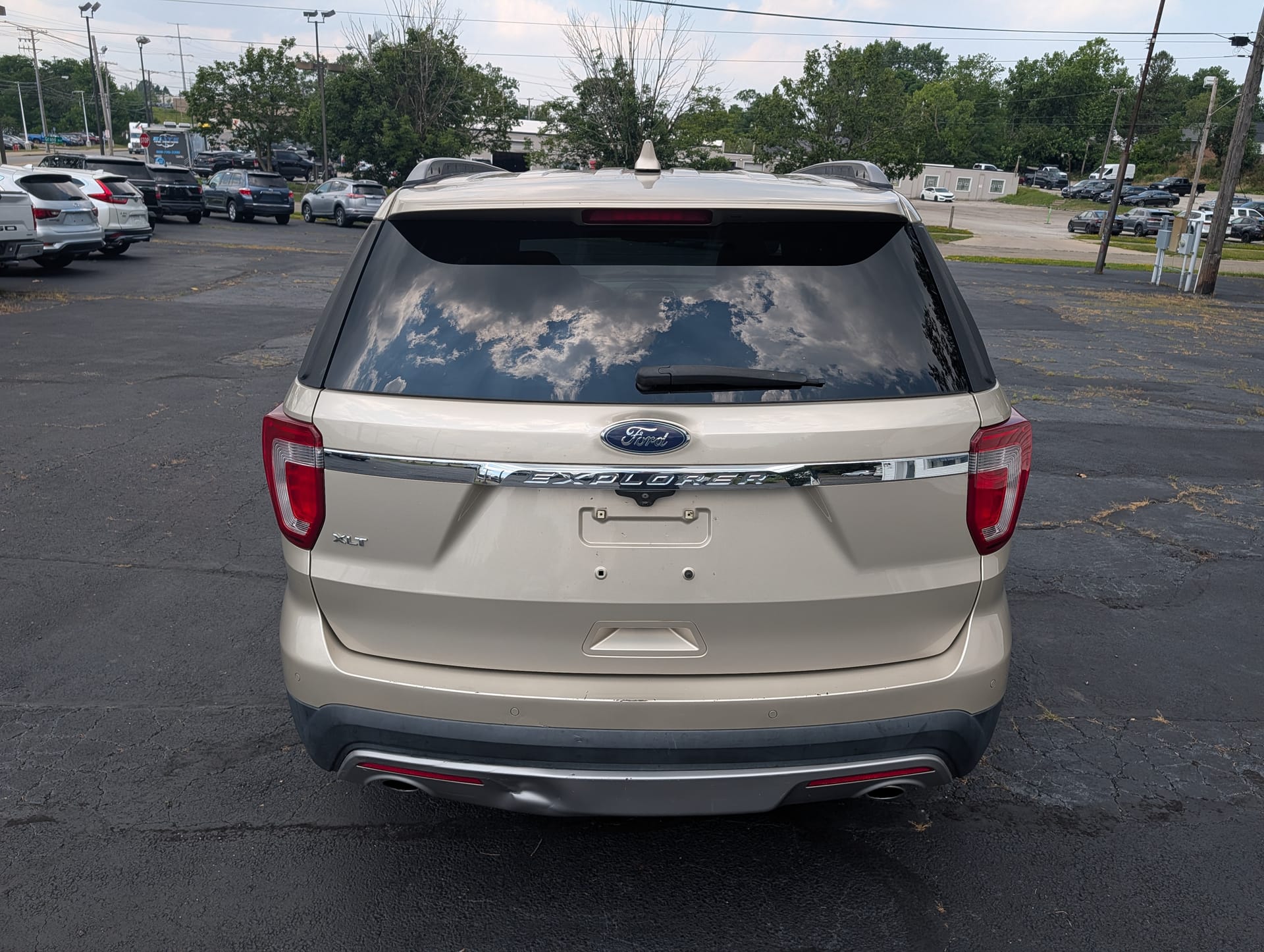 2017 FORD EXPLORER - Gallery Image