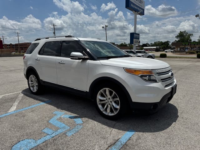 2015 Ford Explorer Limited - Photo 8